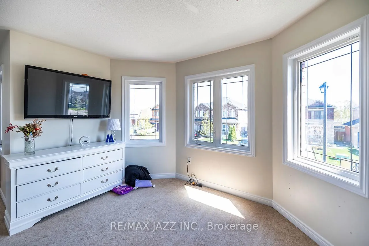 Photo 31 of 38 Pollock Avenue, Brock, Beaverton — HOMEH