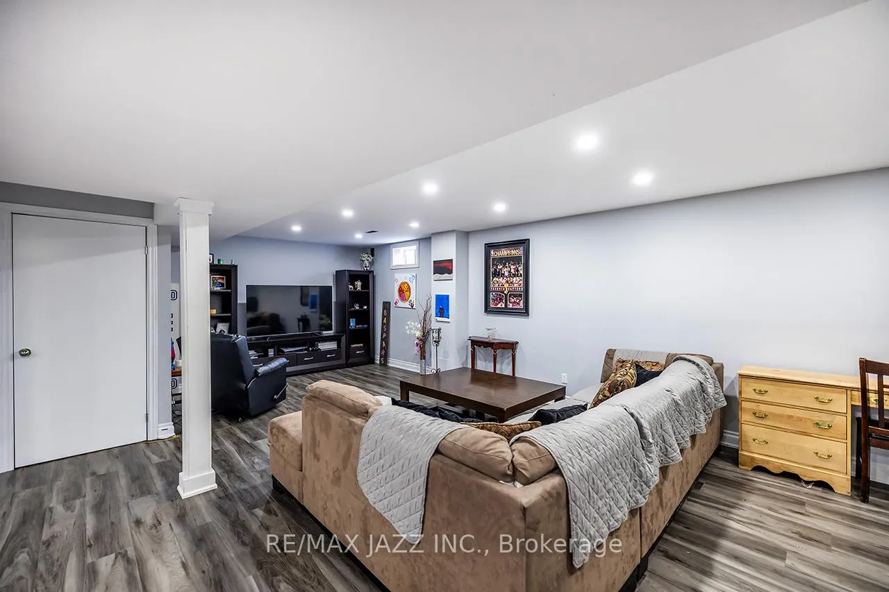 Photo 36 of 38 Pollock Avenue, Brock, Beaverton — HOMEH