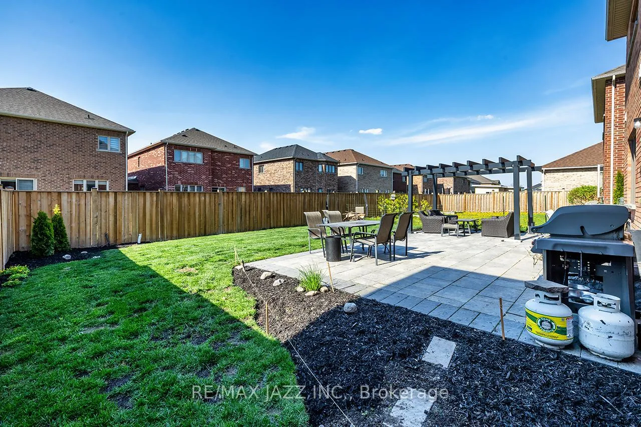 Photo 39 of 38 Pollock Avenue, Brock, Beaverton — HOMEH