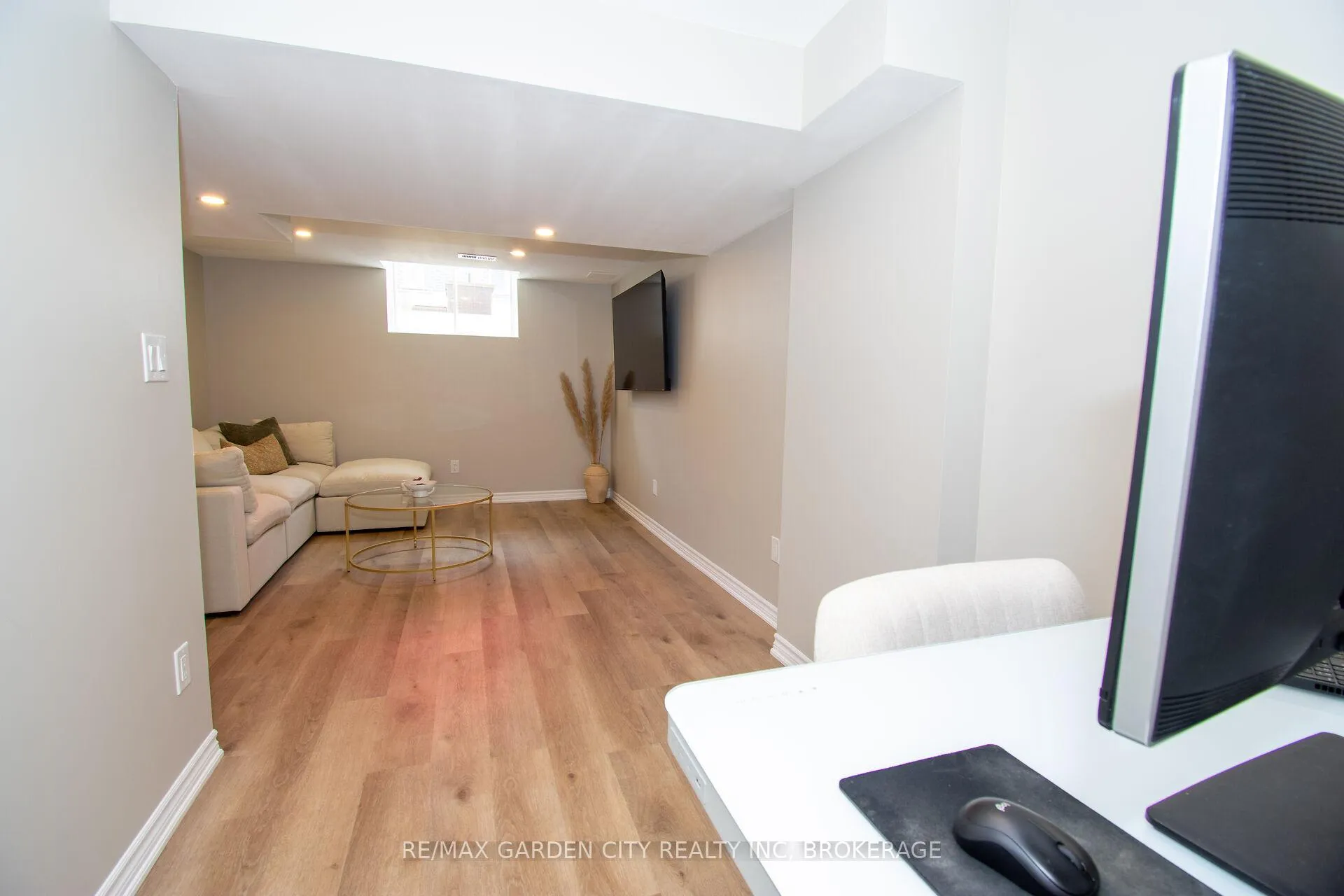 Photo 30 of 15 Lymburner Street, Pelham, Fonthill — HOMEH
