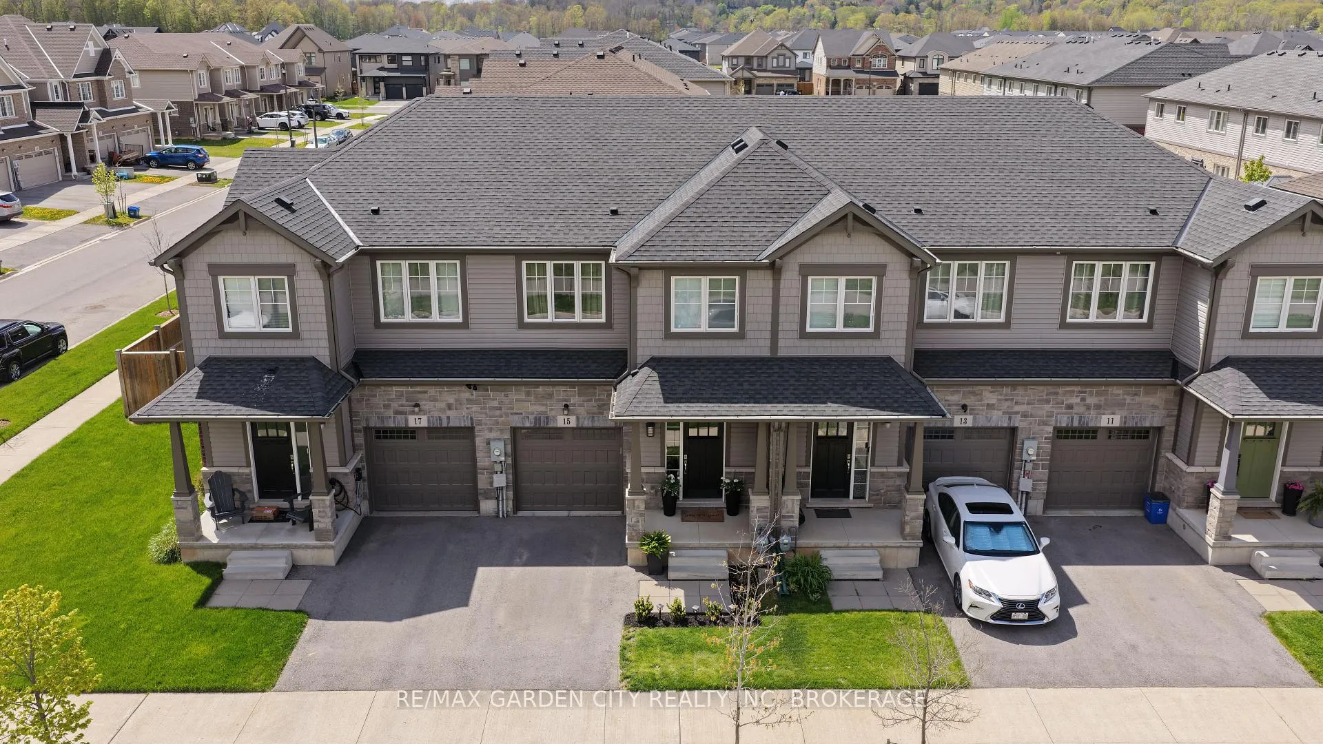 Photo 40 of 15 Lymburner Street, Pelham, Fonthill — HOMEH