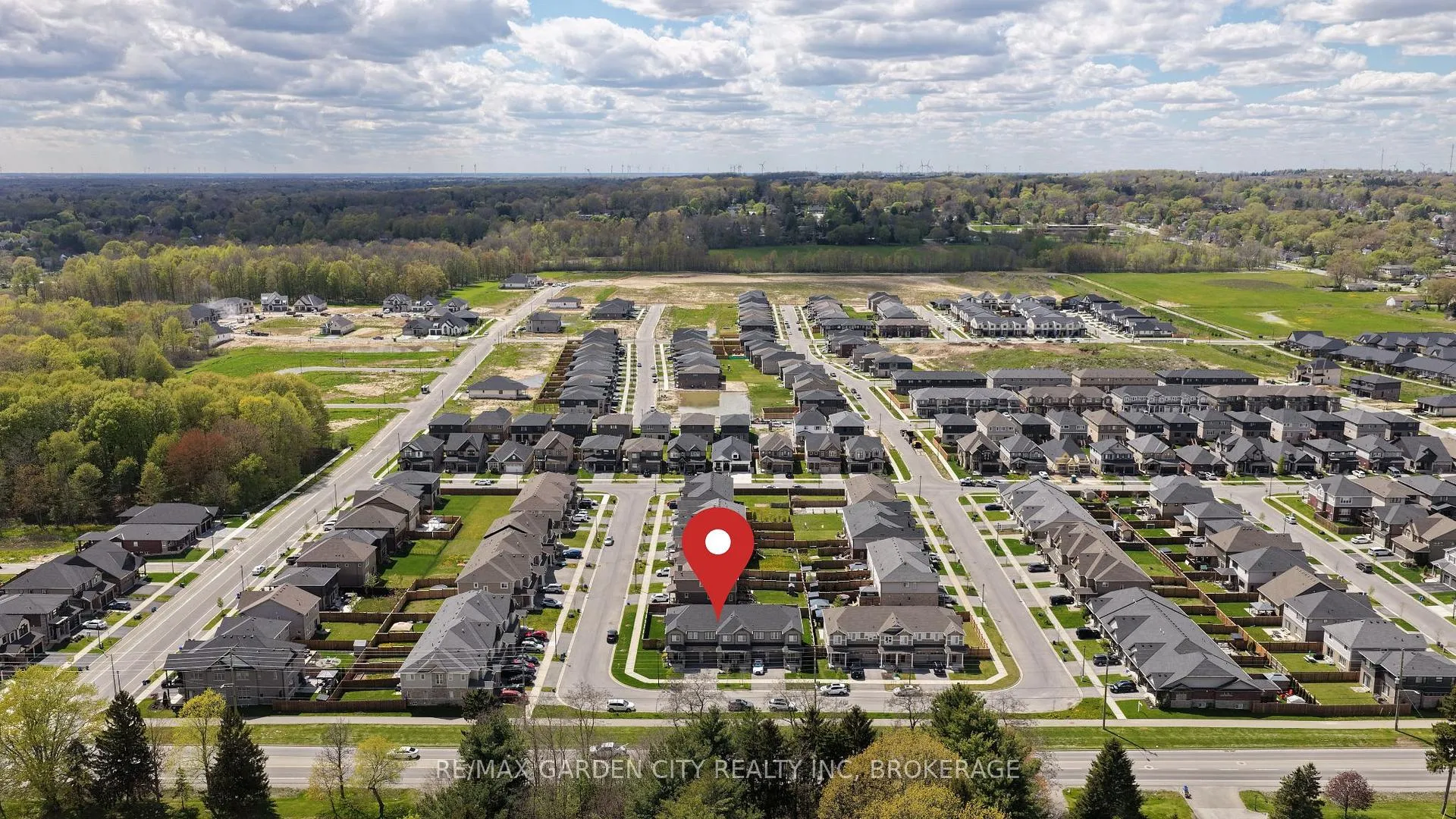 Photo 46 of 15 Lymburner Street, Pelham, Fonthill — HOMEH