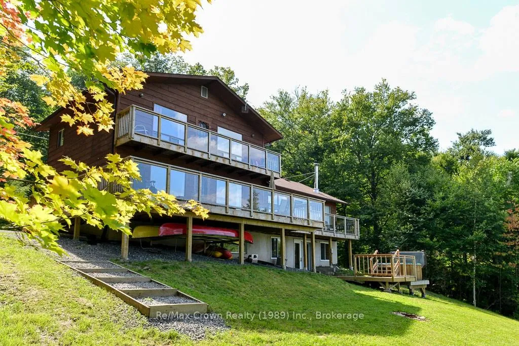 Photo of 294 Everett Drive