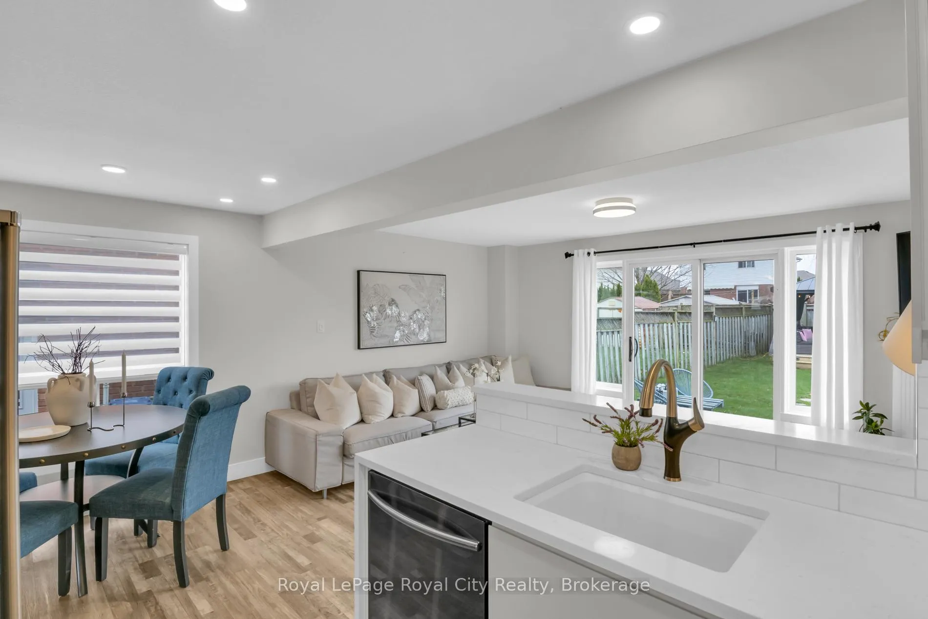 Photo 13 of 155 Stephanie Drive, Guelph, Willow West/Sugarbush/West Acres — HOMEH