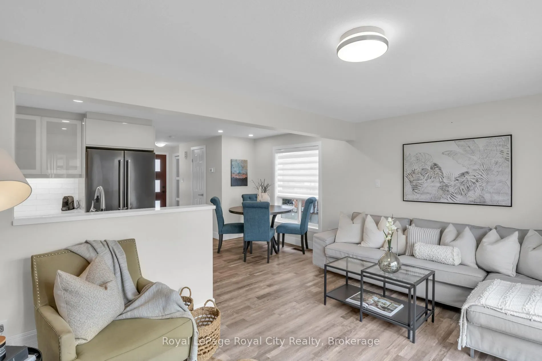 Photo 17 of 155 Stephanie Drive, Guelph, Willow West/Sugarbush/West Acres — HOMEH