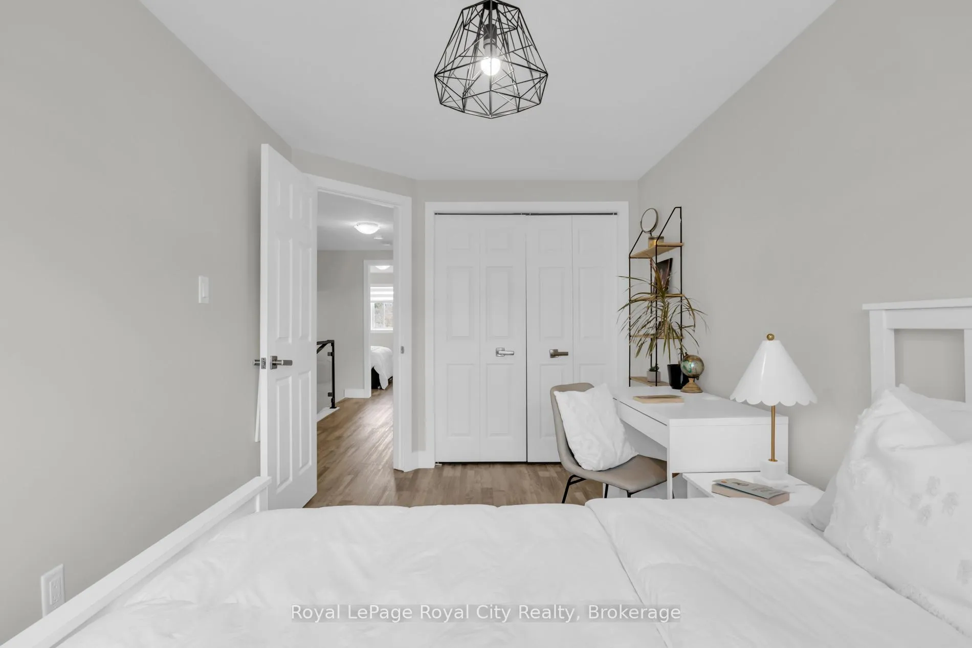Photo 20 of 155 Stephanie Drive, Guelph, Willow West/Sugarbush/West Acres — HOMEH