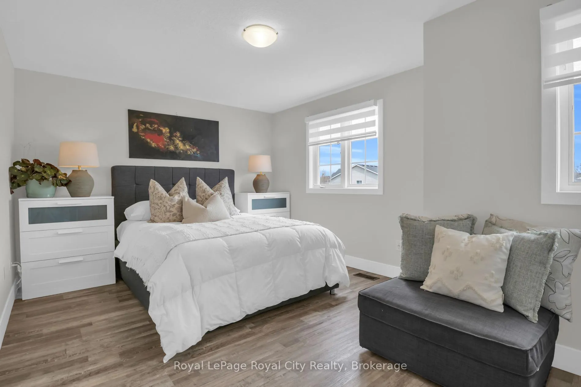 Photo 25 of 155 Stephanie Drive, Guelph, Willow West/Sugarbush/West Acres — HOMEH
