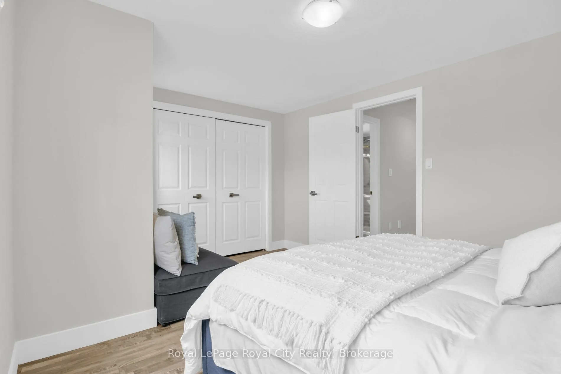Photo 27 of 155 Stephanie Drive, Guelph, Willow West/Sugarbush/West Acres — HOMEH