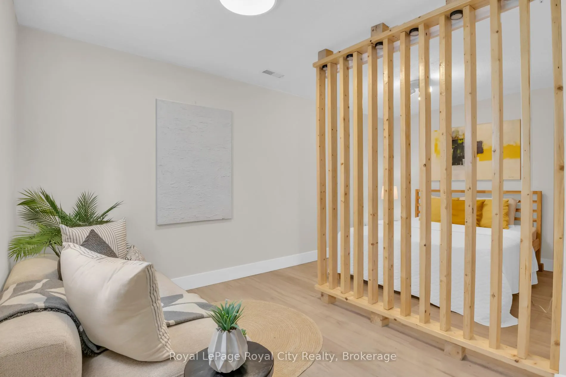 Photo 30 of 155 Stephanie Drive, Guelph, Willow West/Sugarbush/West Acres — HOMEH