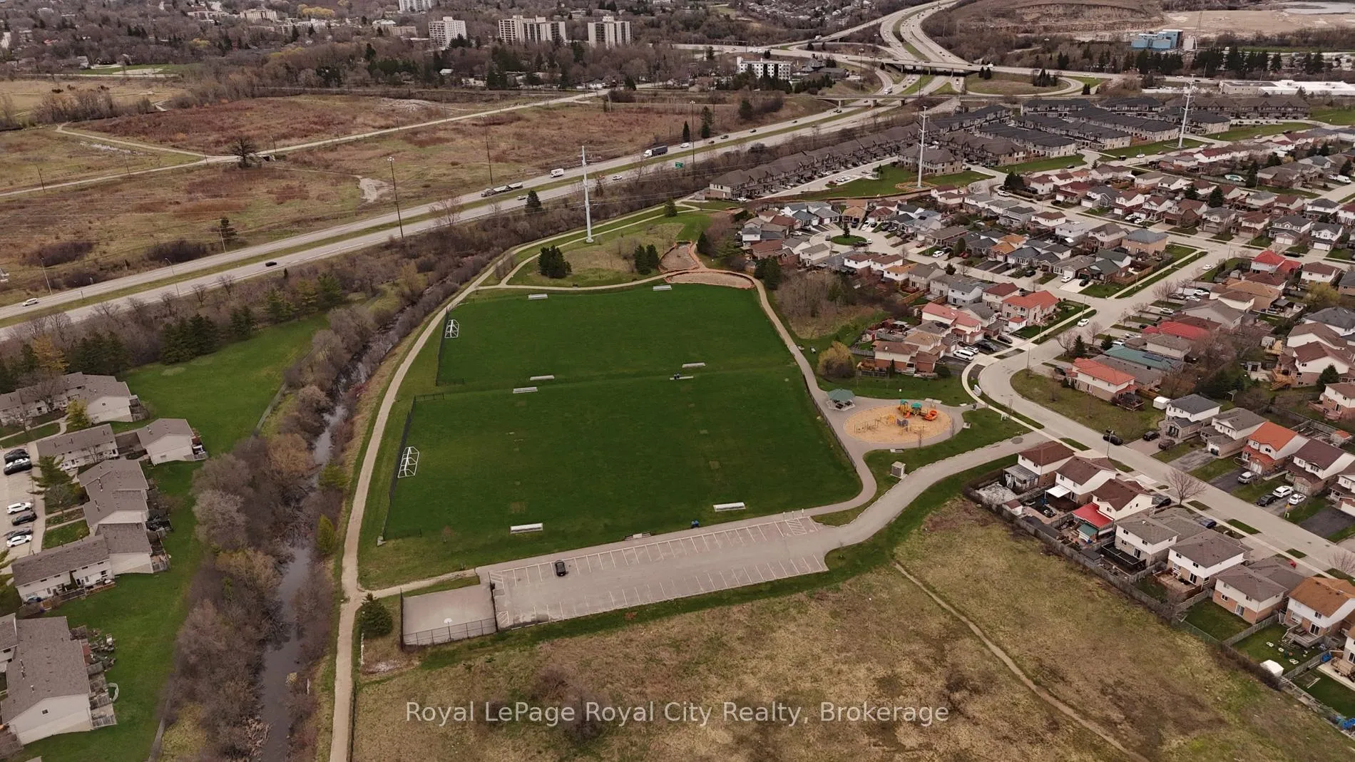 Photo 45 of 155 Stephanie Drive, Guelph, Willow West/Sugarbush/West Acres — HOMEH