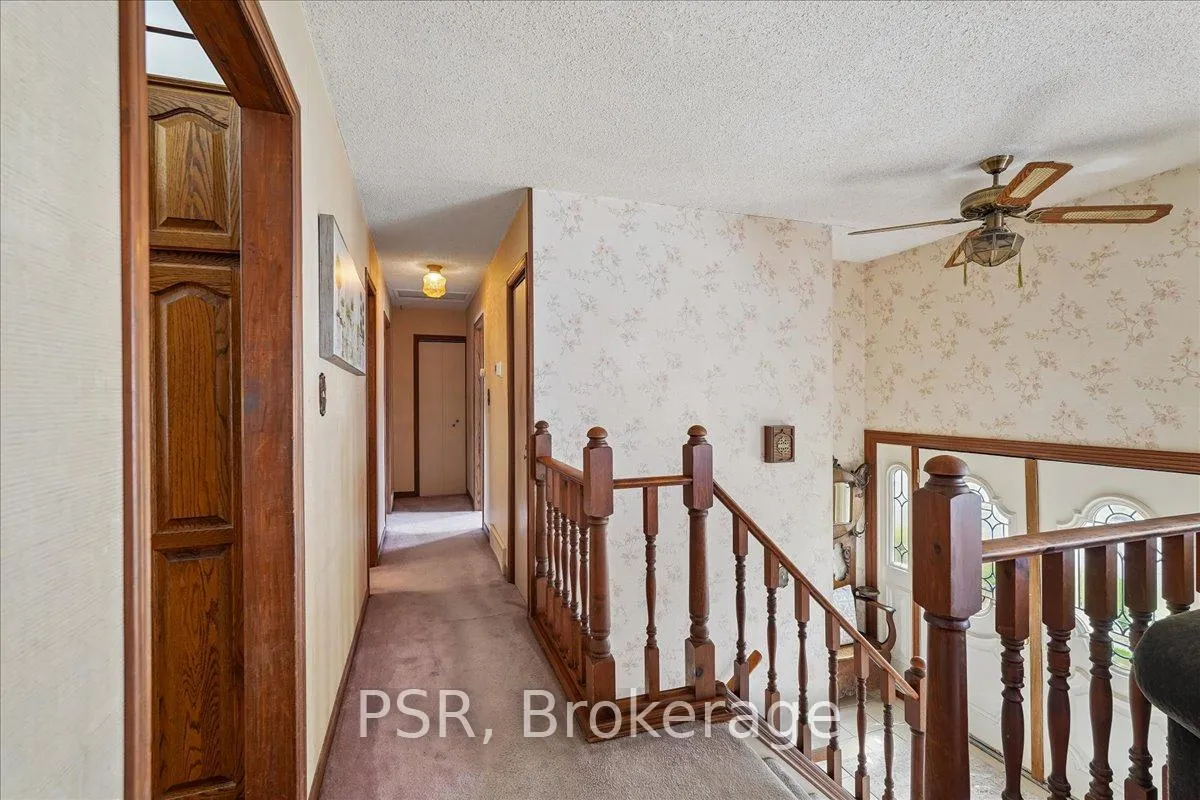 Photo 20 of 2204 Cartier Crescent, Burlington, Brant Hills — HOMEH