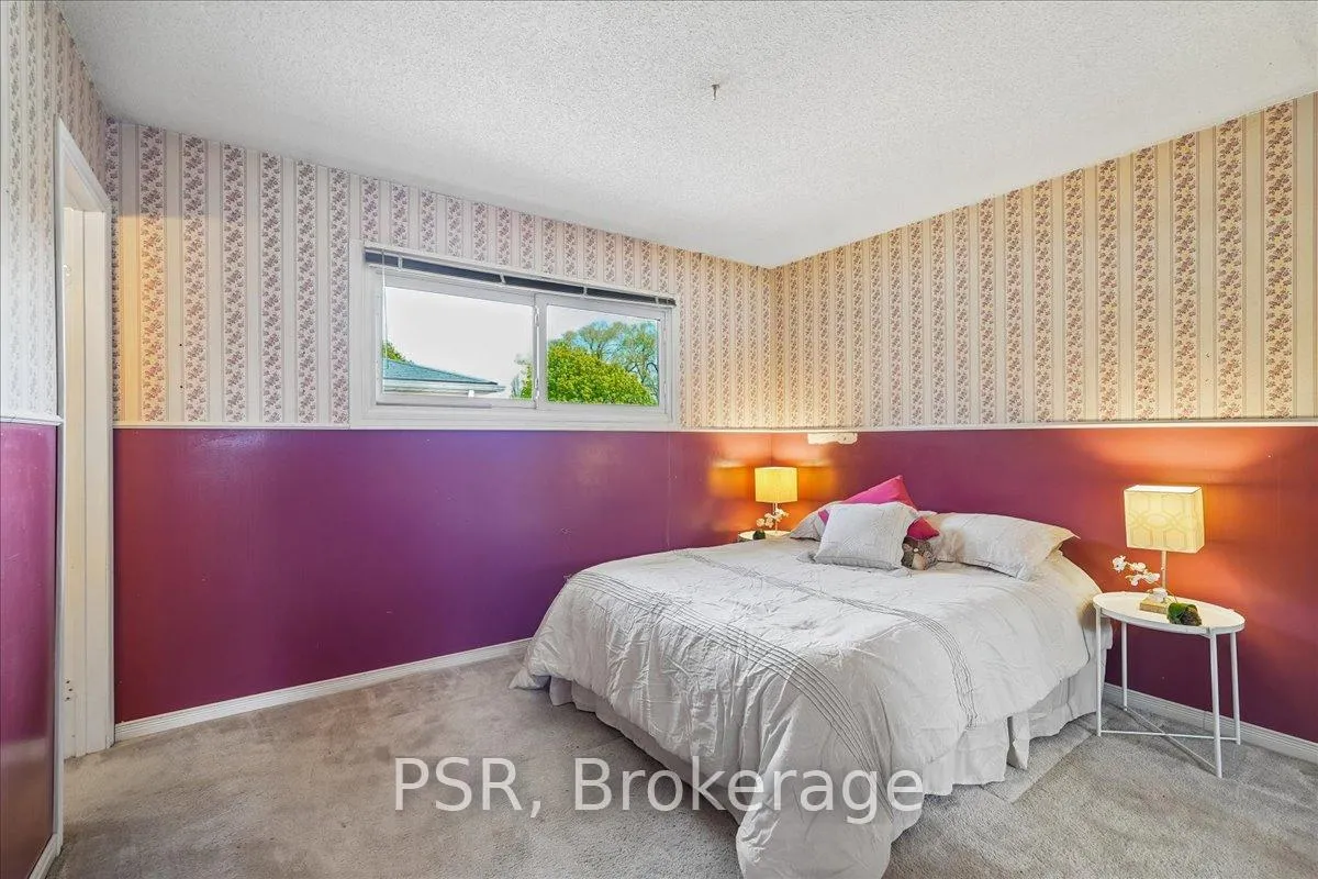 Photo 21 of 2204 Cartier Crescent, Burlington, Brant Hills — HOMEH