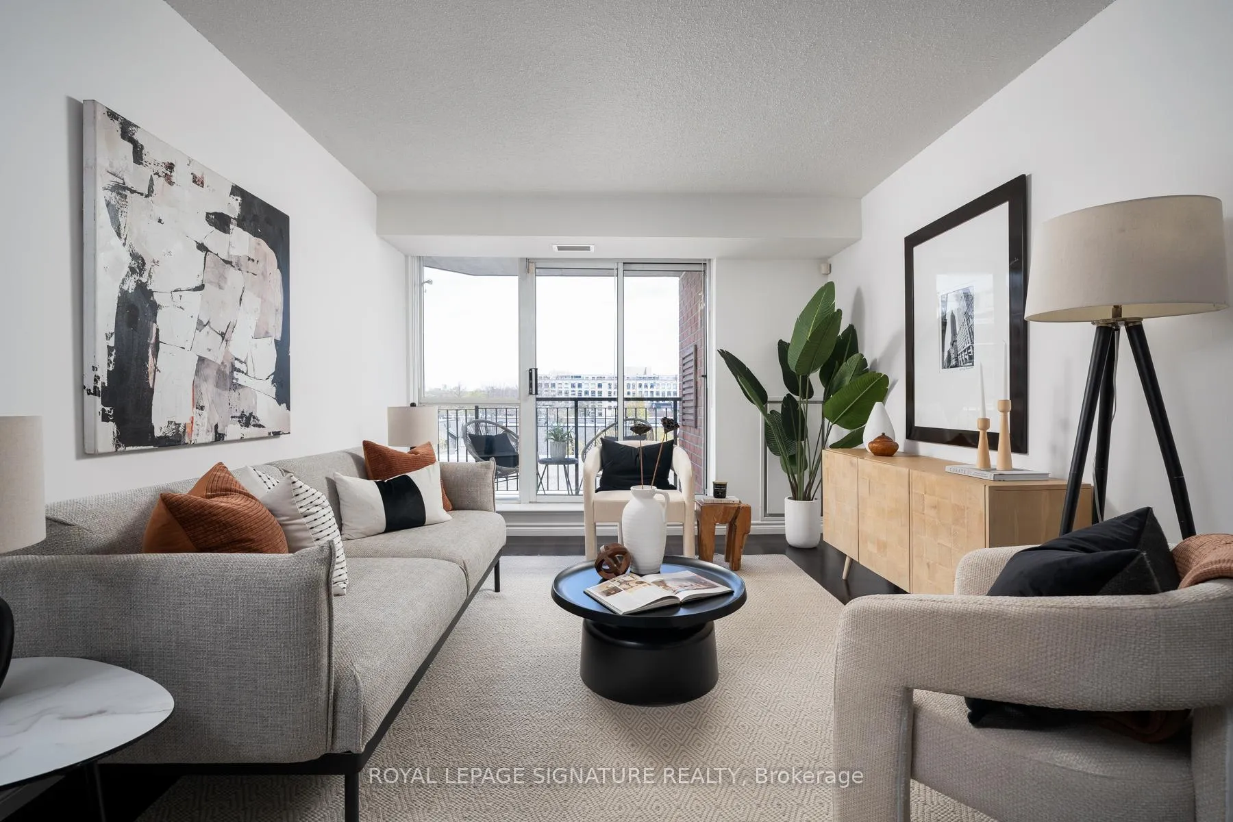 Photo 1 of Unit 621, 1000 King Street W, Toronto, Niagara — HOMEH