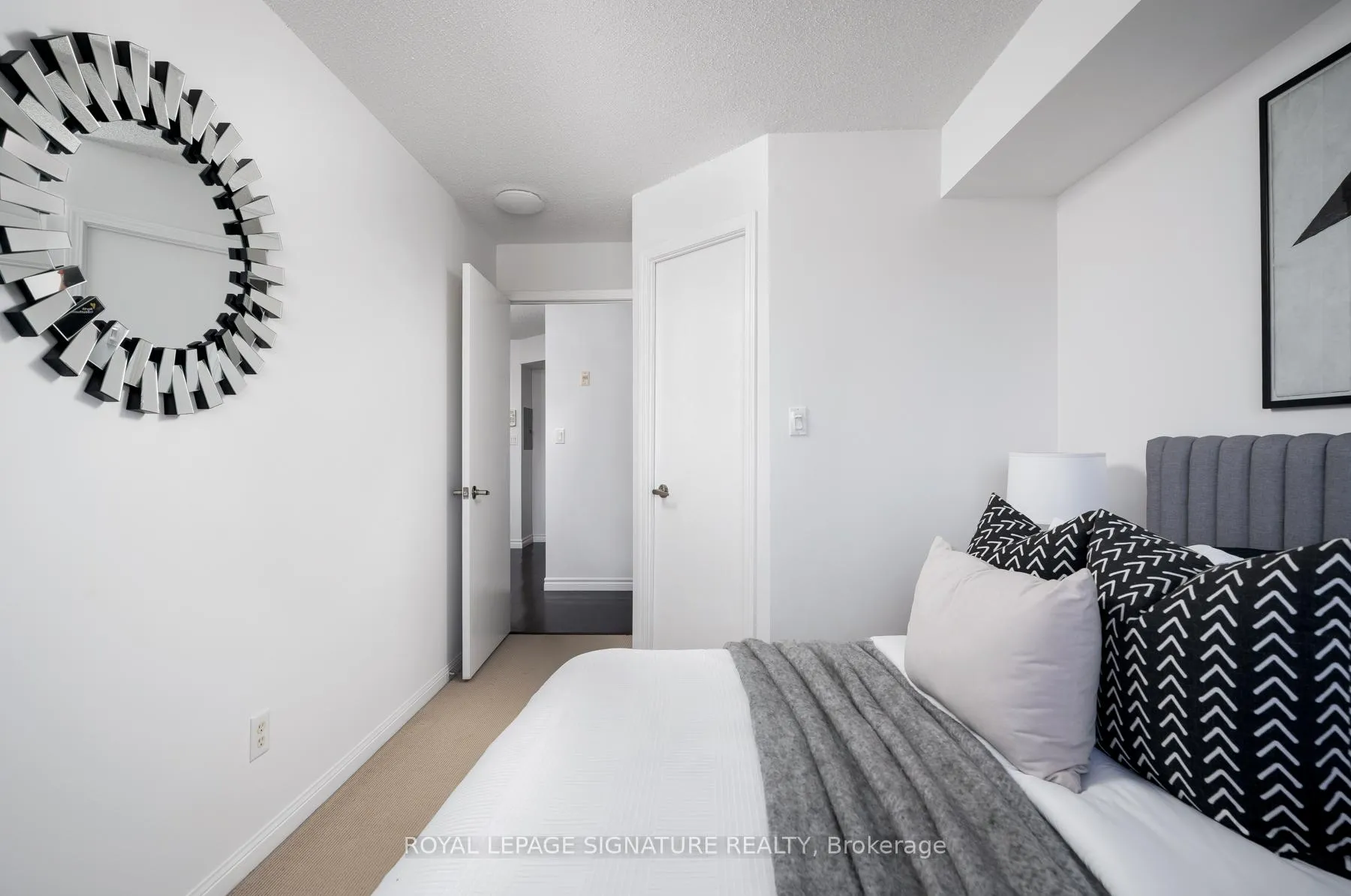 Photo 27 of Unit 621, 1000 King Street W, Toronto, Niagara — HOMEH