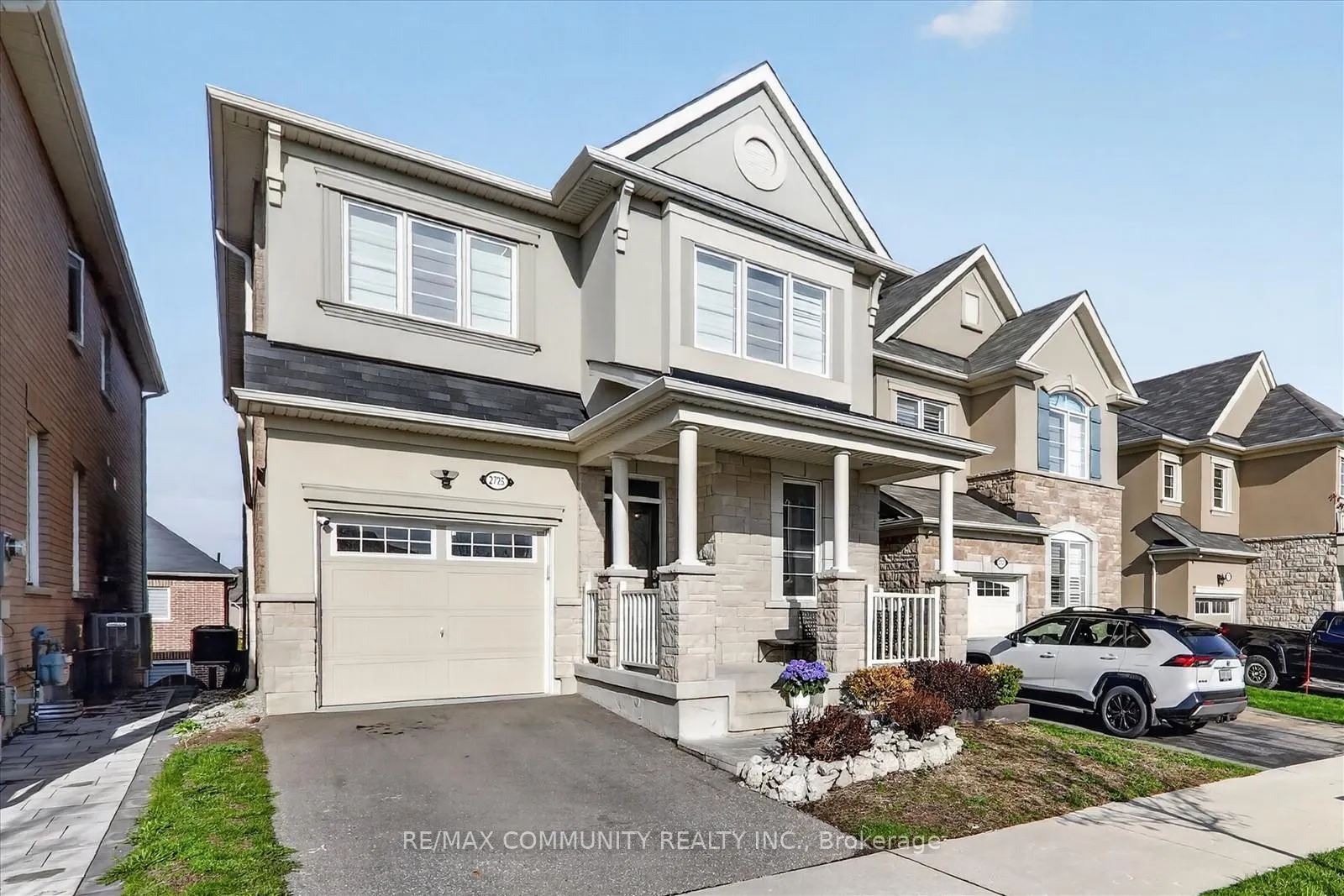 Photo 4 of 2725 Sapphire Drive, Pickering, Rural Pickering — HOMEH
