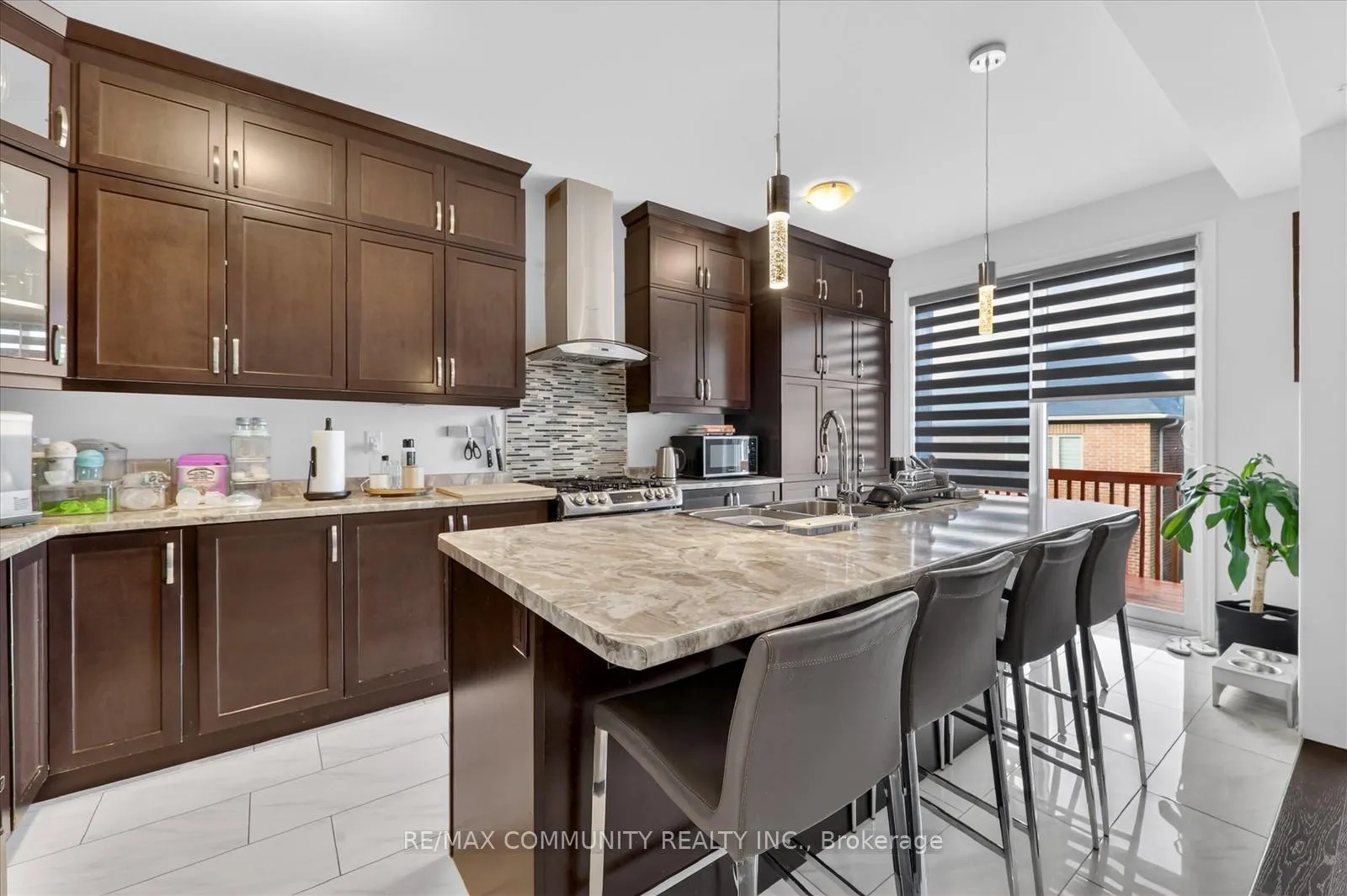 Photo 11 of 2725 Sapphire Drive, Pickering, Rural Pickering — HOMEH