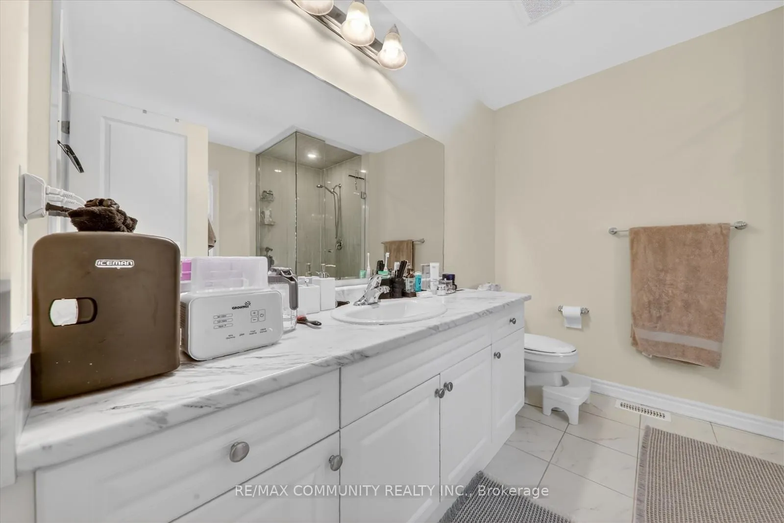 Photo 22 of 2725 Sapphire Drive, Pickering, Rural Pickering — HOMEH