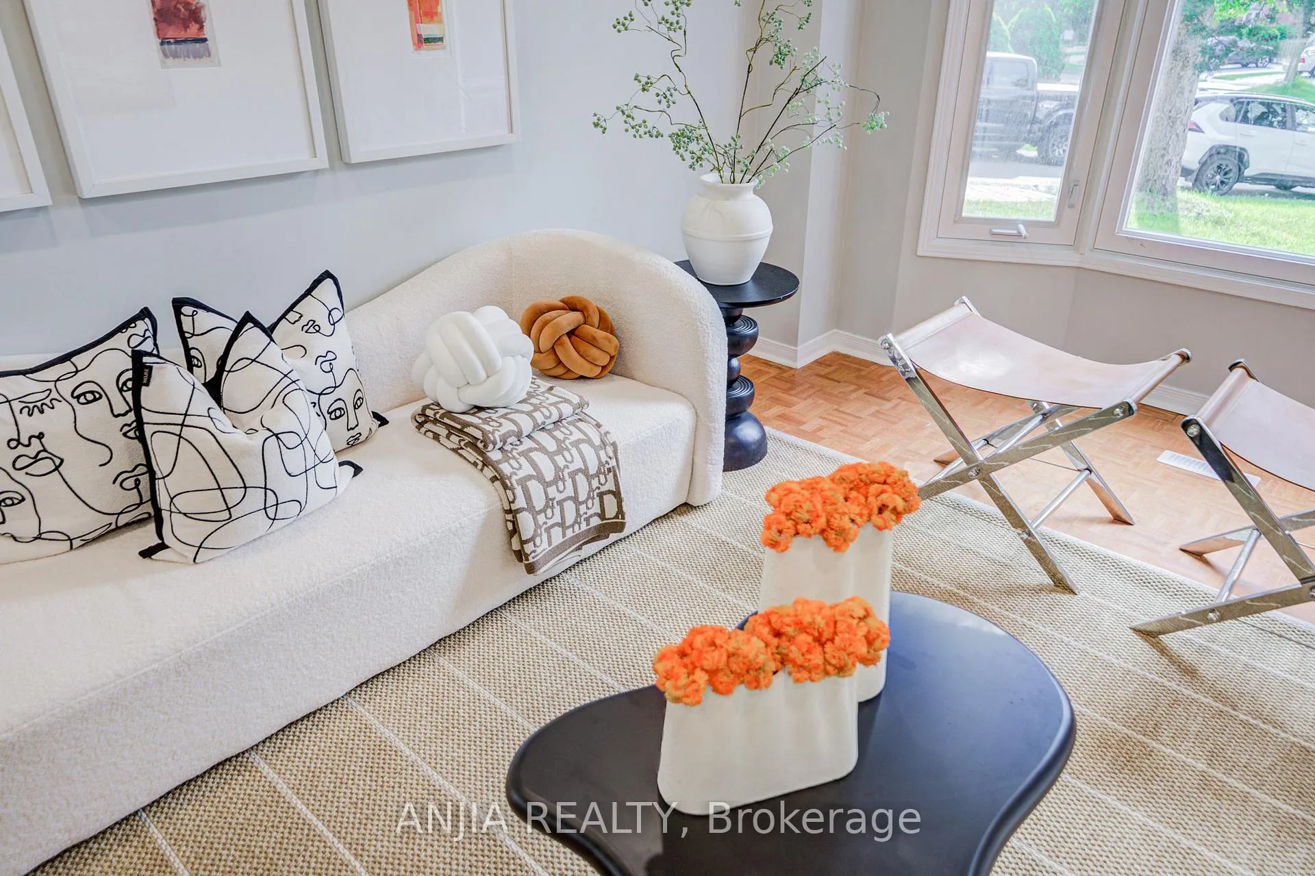 Photo 7 of 90 Olivewood Drive, Markham, Middlefield — HOMEH