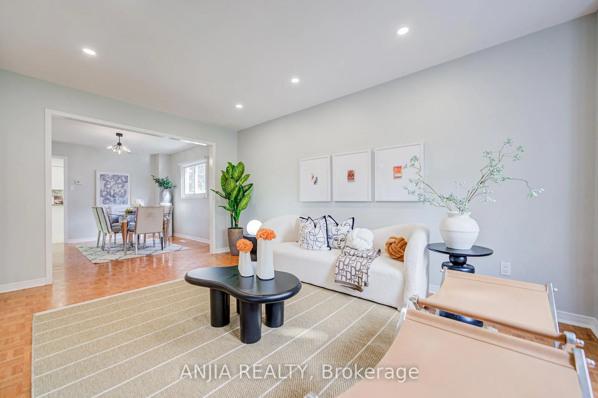 Photo 9 of 90 Olivewood Drive, Markham, Middlefield — HOMEH