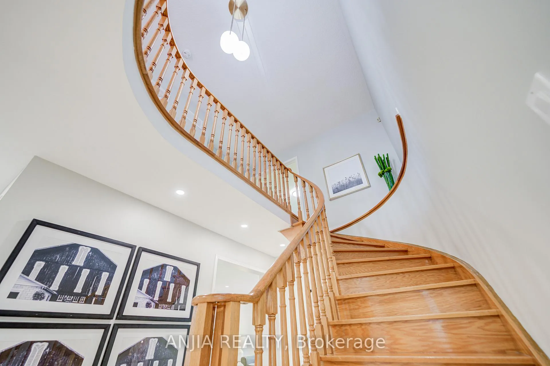 Photo 21 of 90 Olivewood Drive, Markham, Middlefield — HOMEH