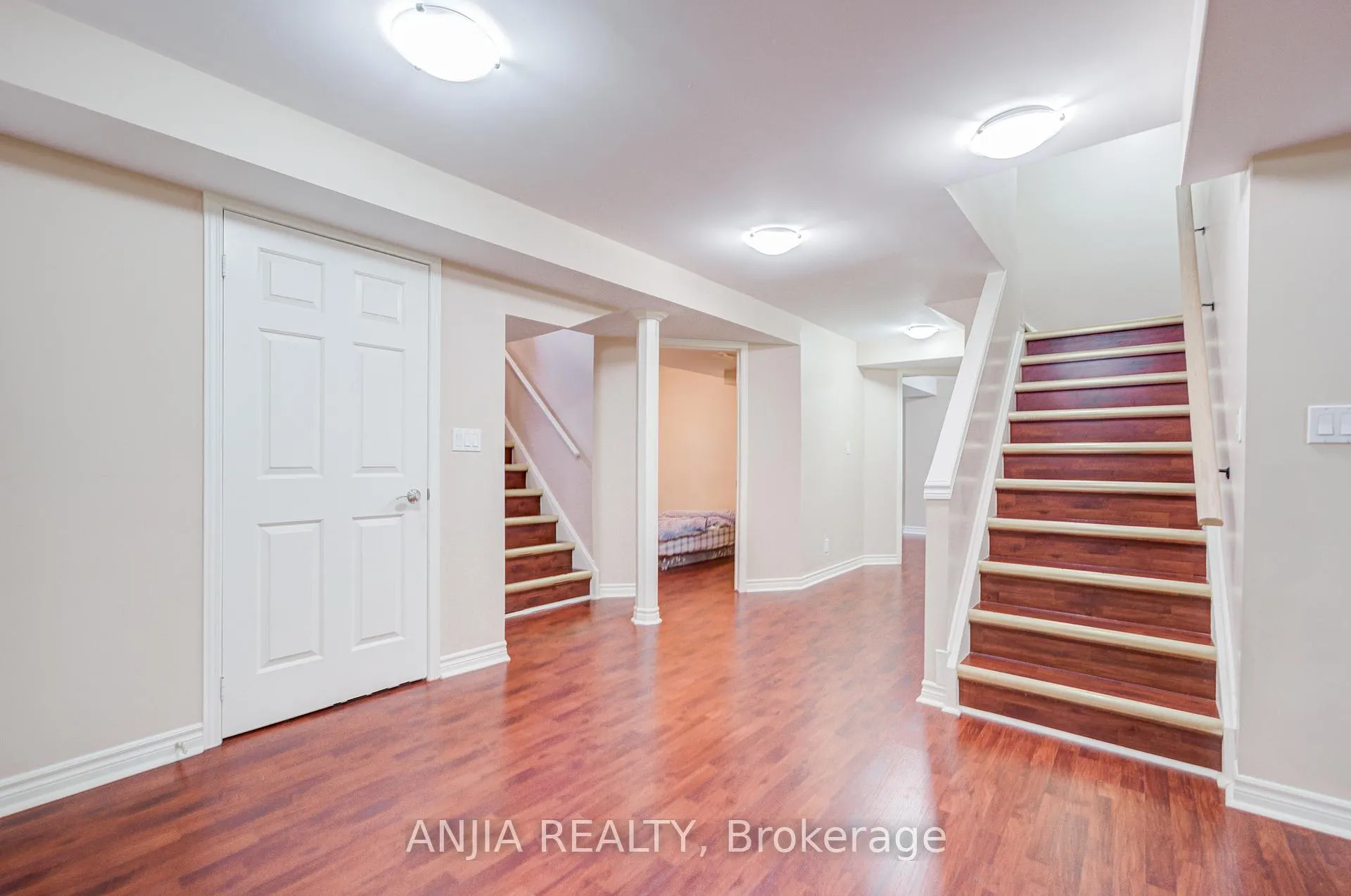 Photo 40 of 90 Olivewood Drive, Markham, Middlefield — HOMEH