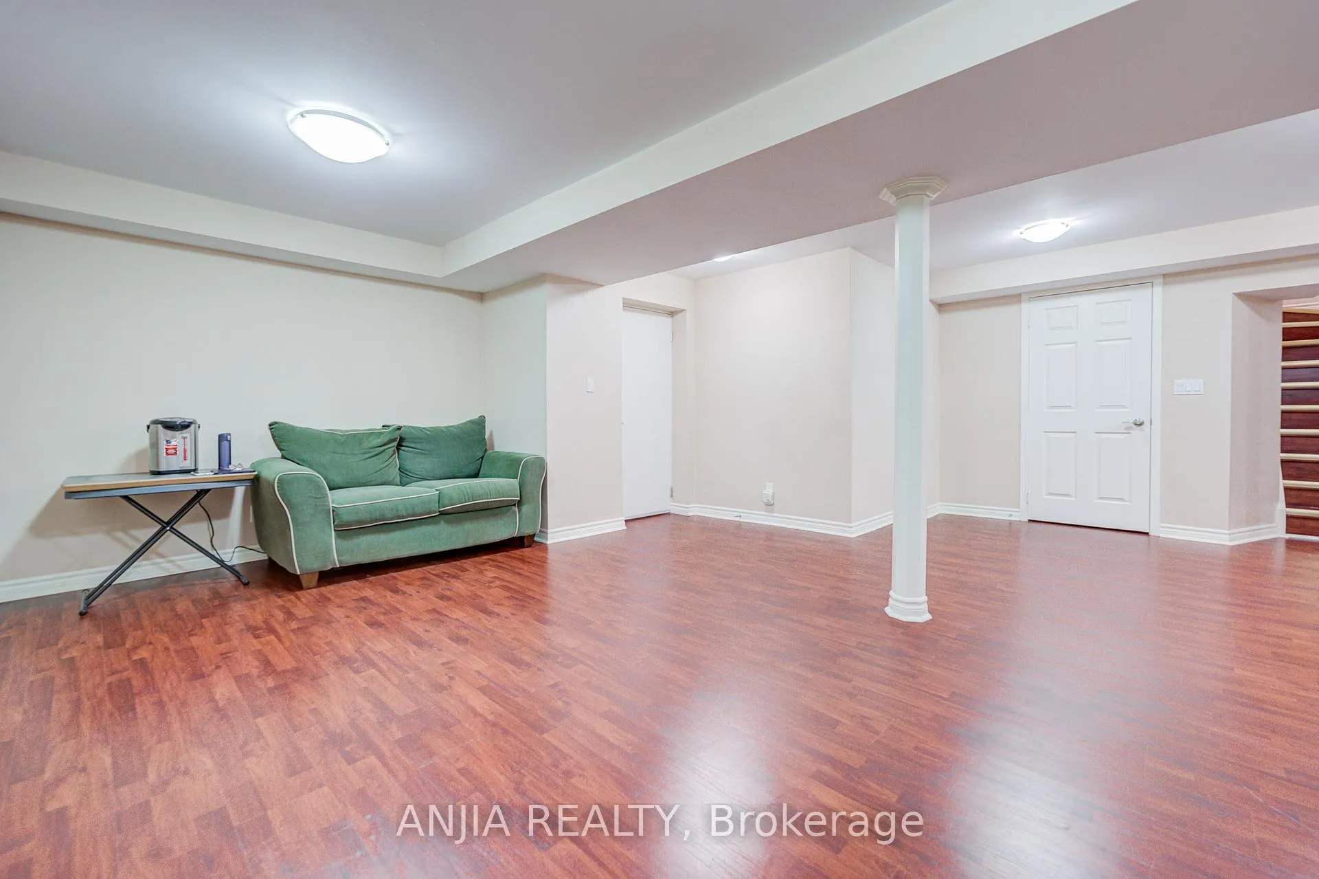 Photo 41 of 90 Olivewood Drive, Markham, Middlefield — HOMEH