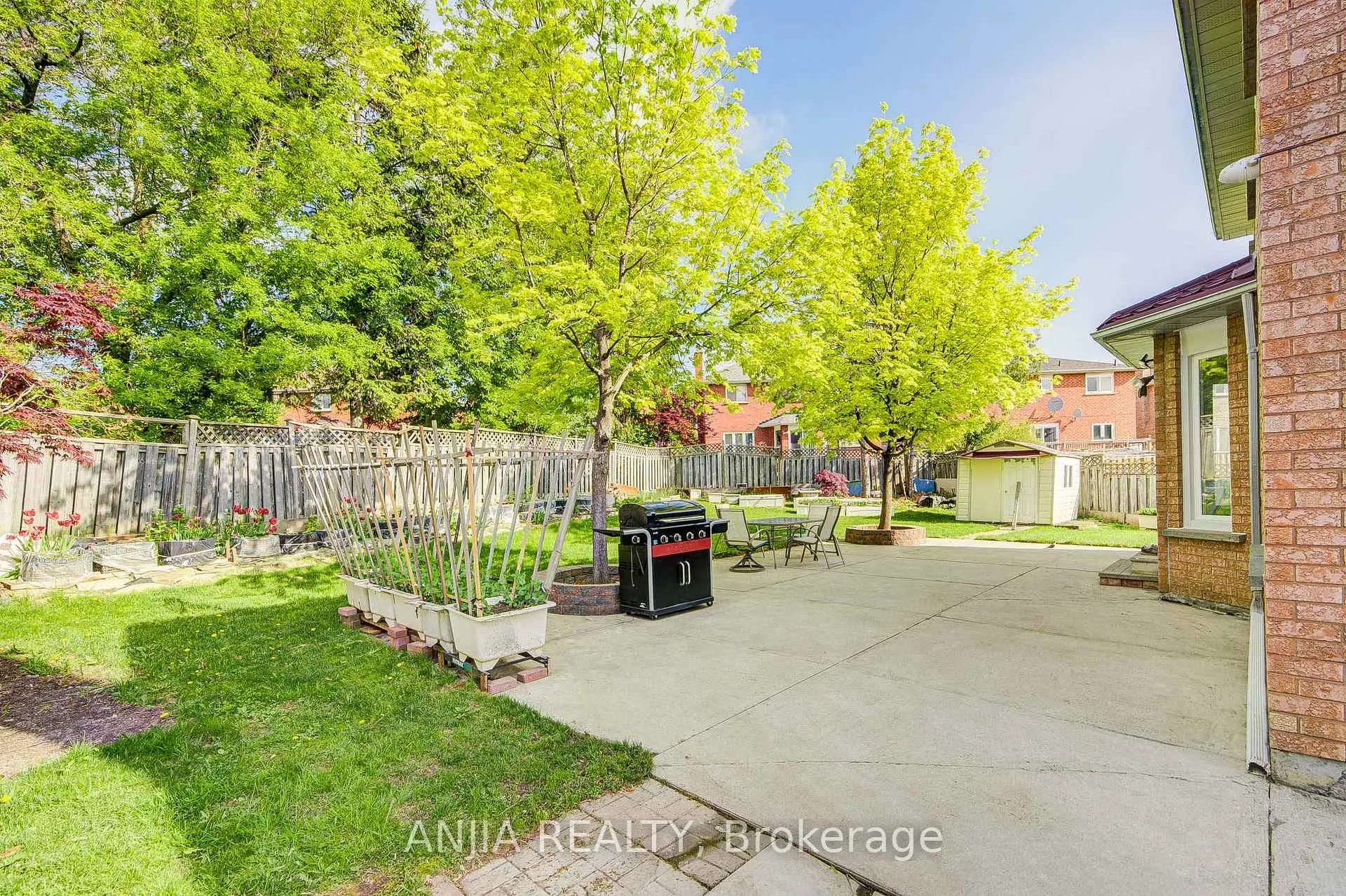 Photo 47 of 90 Olivewood Drive, Markham, Middlefield — HOMEH