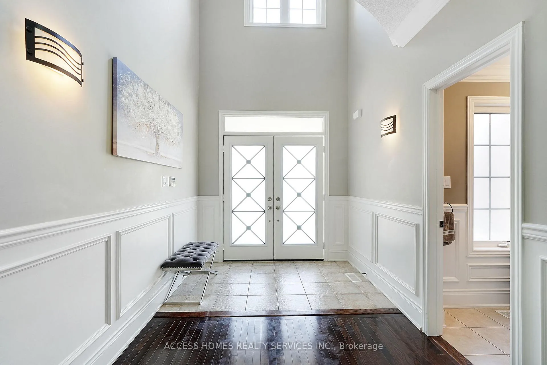 Photo 8 of 14 Fahey Drive, Brampton, Bram West — HOMEH