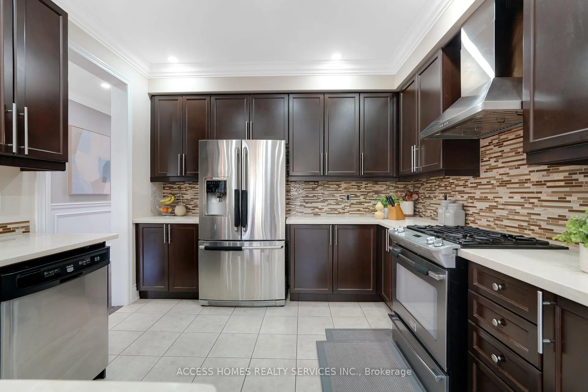 Photo 15 of 14 Fahey Drive, Brampton, Bram West — HOMEH