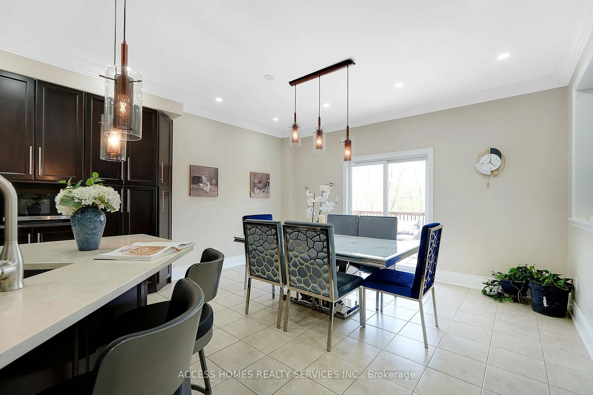 Photo 16 of 14 Fahey Drive, Brampton, Bram West — HOMEH