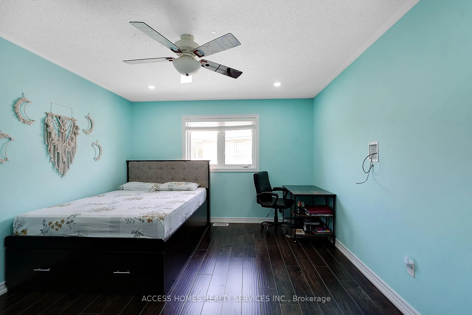 Photo 23 of 14 Fahey Drive, Brampton, Bram West — HOMEH