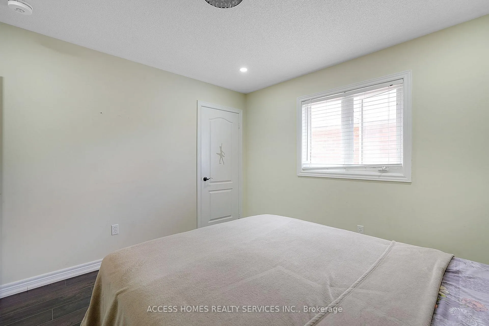 Photo 27 of 14 Fahey Drive, Brampton, Bram West — HOMEH