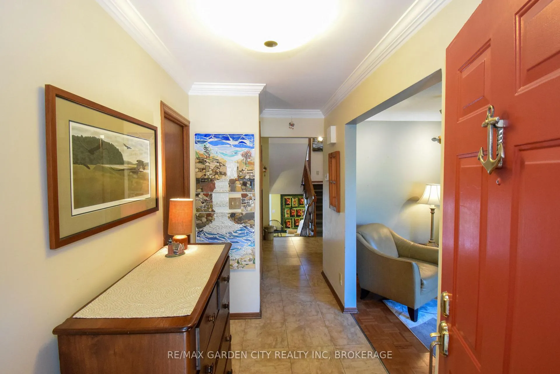 Photo 7 of 40 Belair Drive, St. Catharines, Port Dalhousie — HOMEH