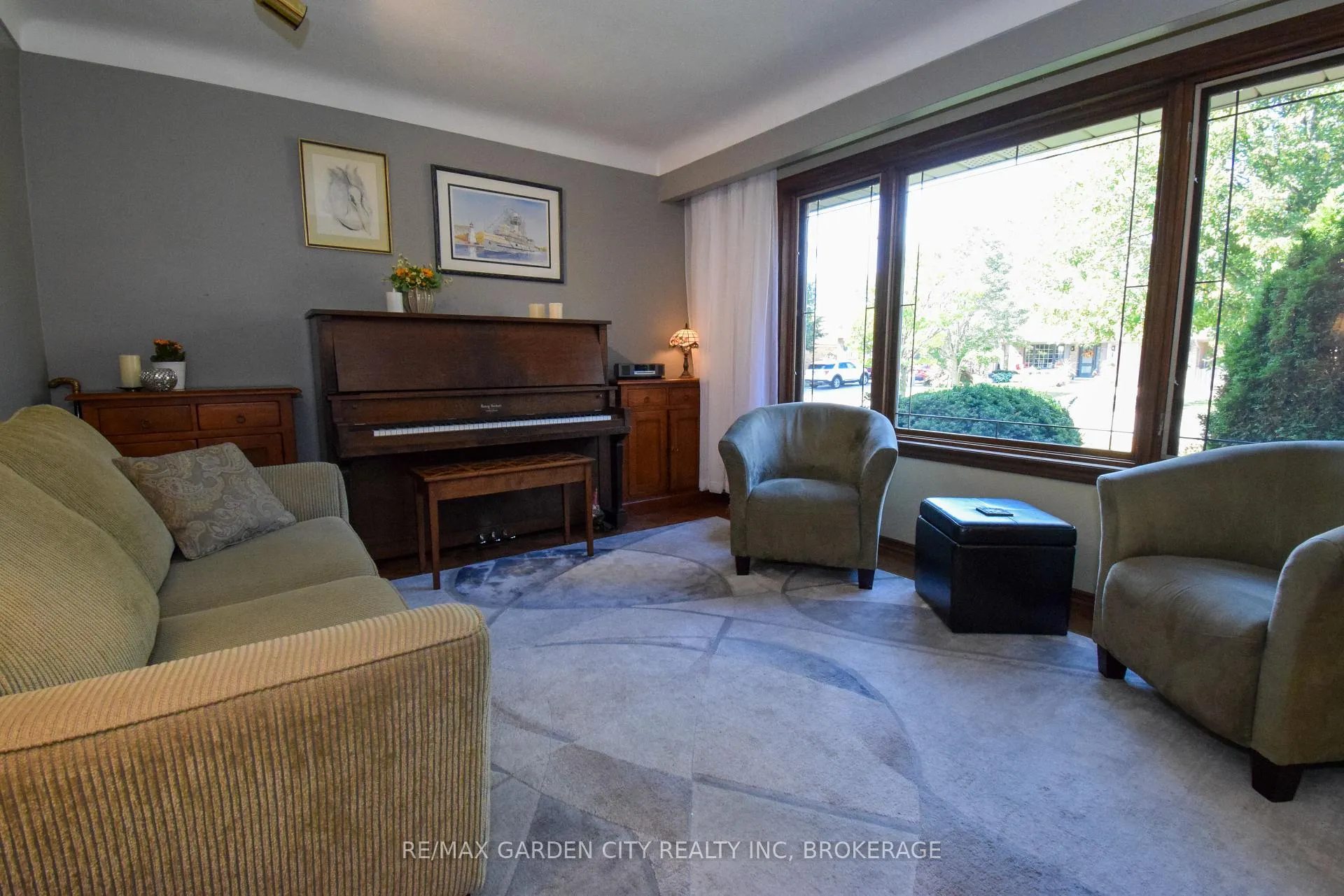 Photo 10 of 40 Belair Drive, St. Catharines, Port Dalhousie — HOMEH