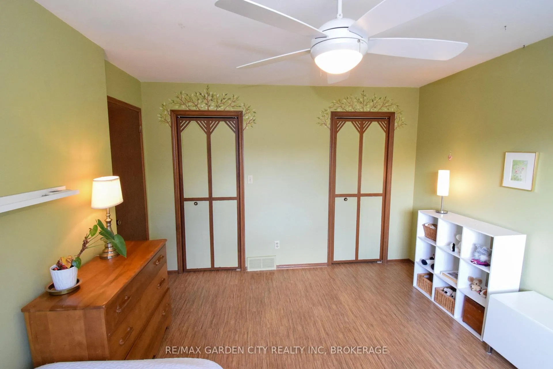 Photo 28 of 40 Belair Drive, St. Catharines, Port Dalhousie — HOMEH