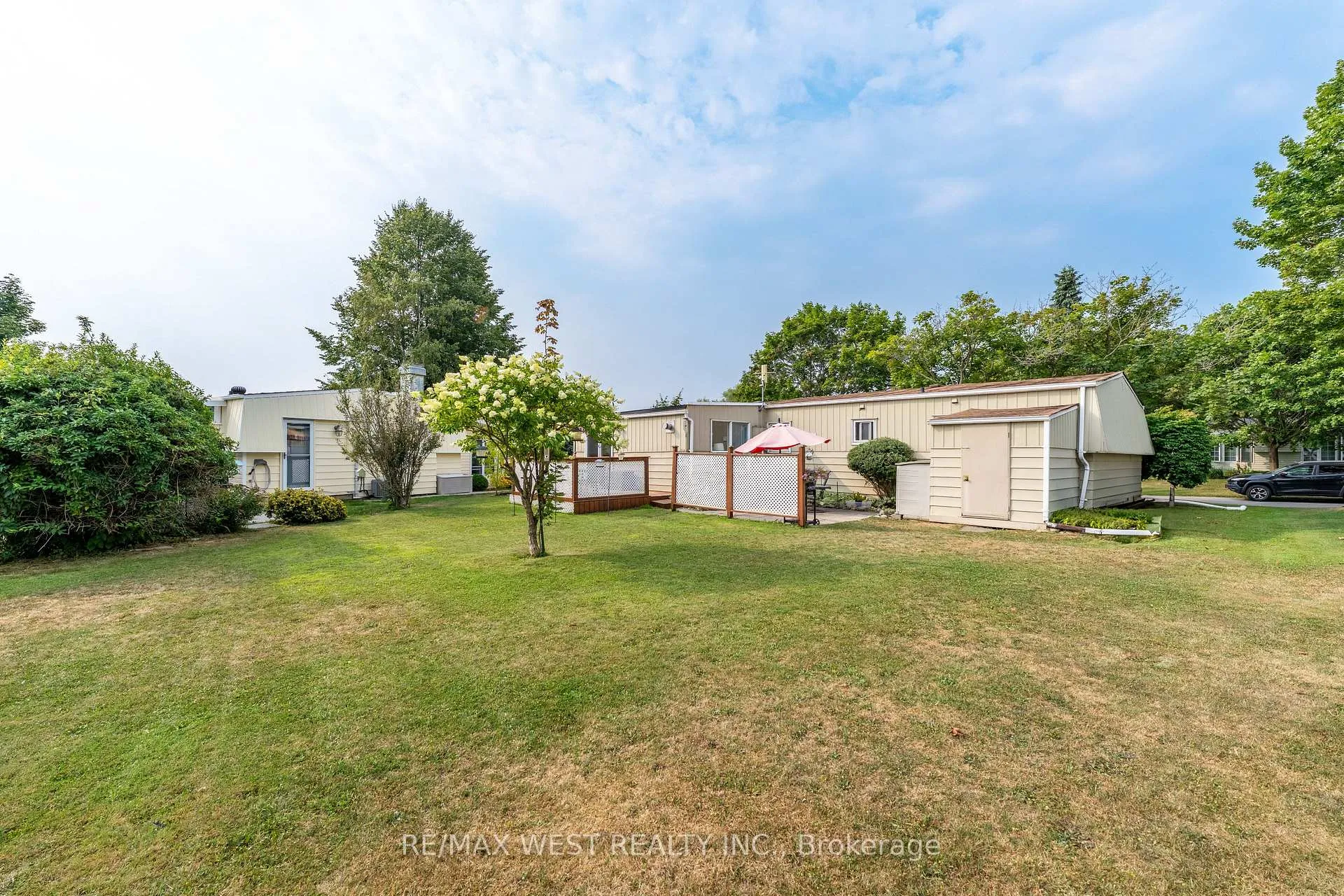 Photo 10 of 16 Wheelhouse Drive, Clarington, Bowmanville — HOMEH