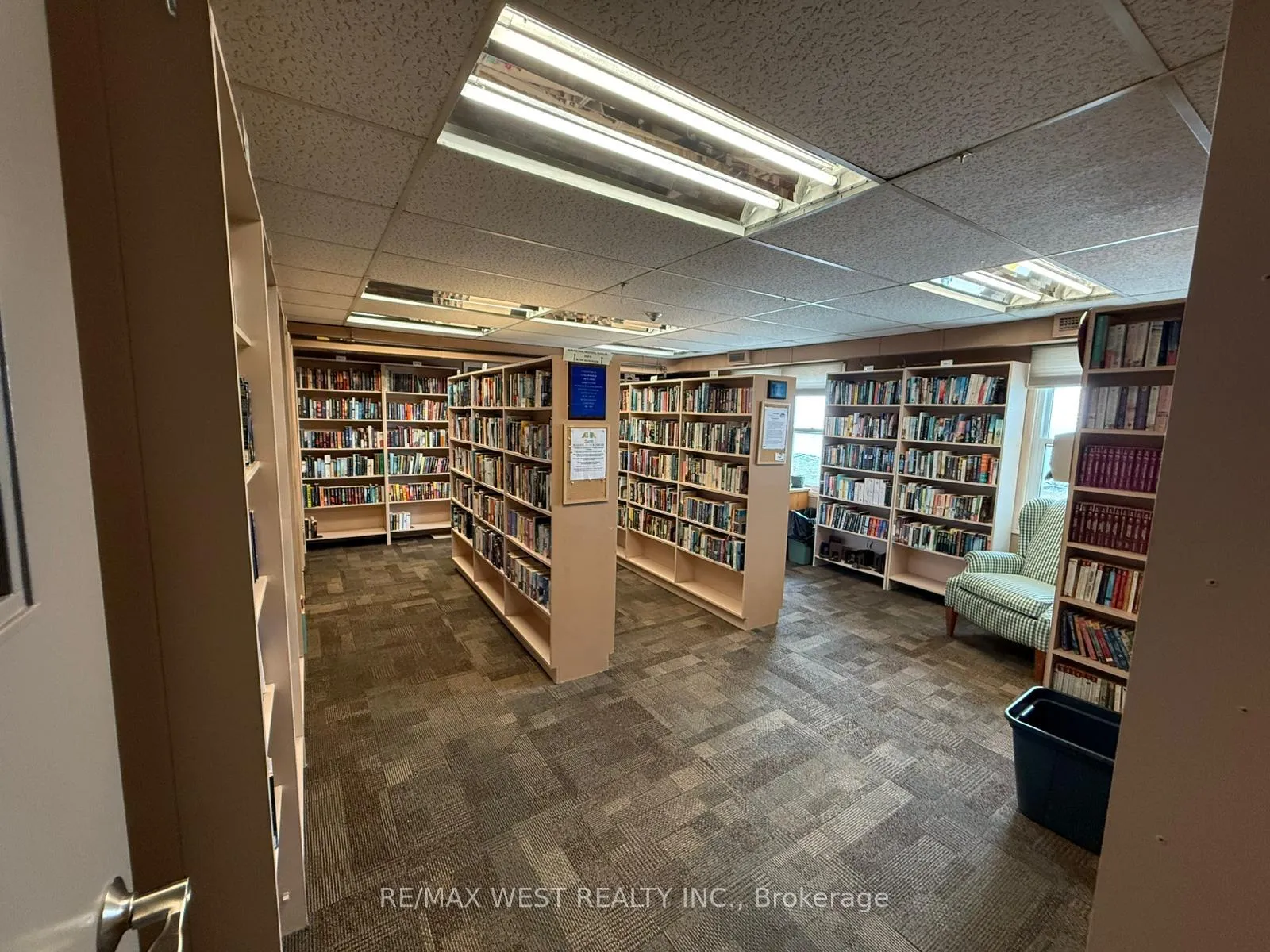 Photo 13 of 16 Wheelhouse Drive, Clarington, Bowmanville — HOMEH