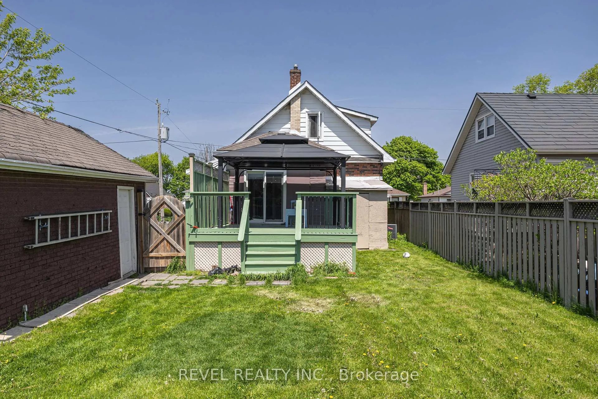 Photo 31 of 241 Annis Street, Oshawa, Lakeview — HOMEH