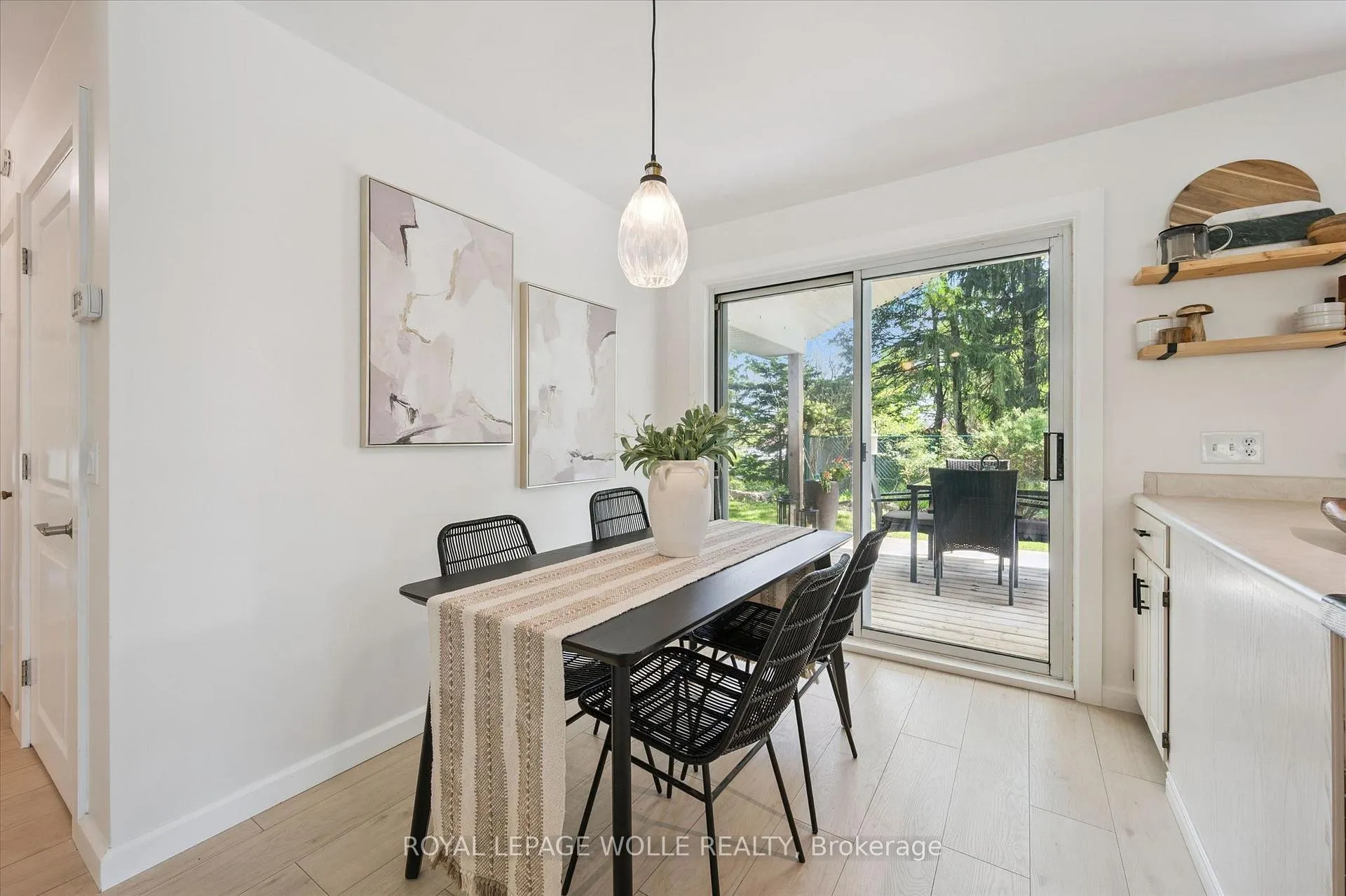 Photo 11 of 98 Chelsea Road, Kitchener — HOMEH