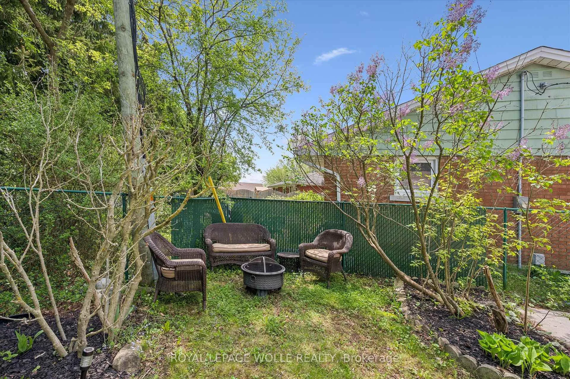 Photo 32 of 98 Chelsea Road, Kitchener — HOMEH