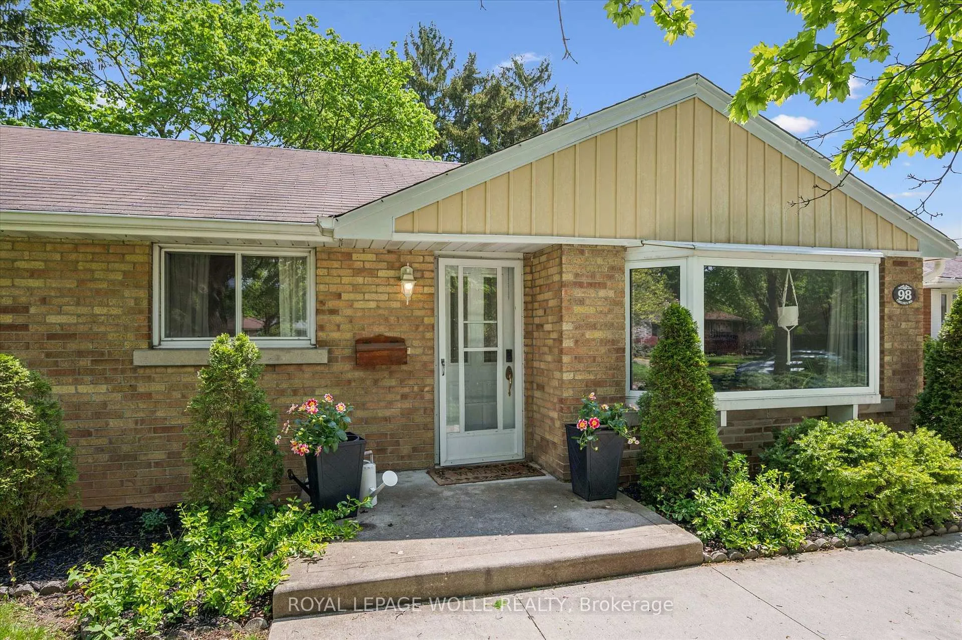 Photo 38 of 98 Chelsea Road, Kitchener — HOMEH