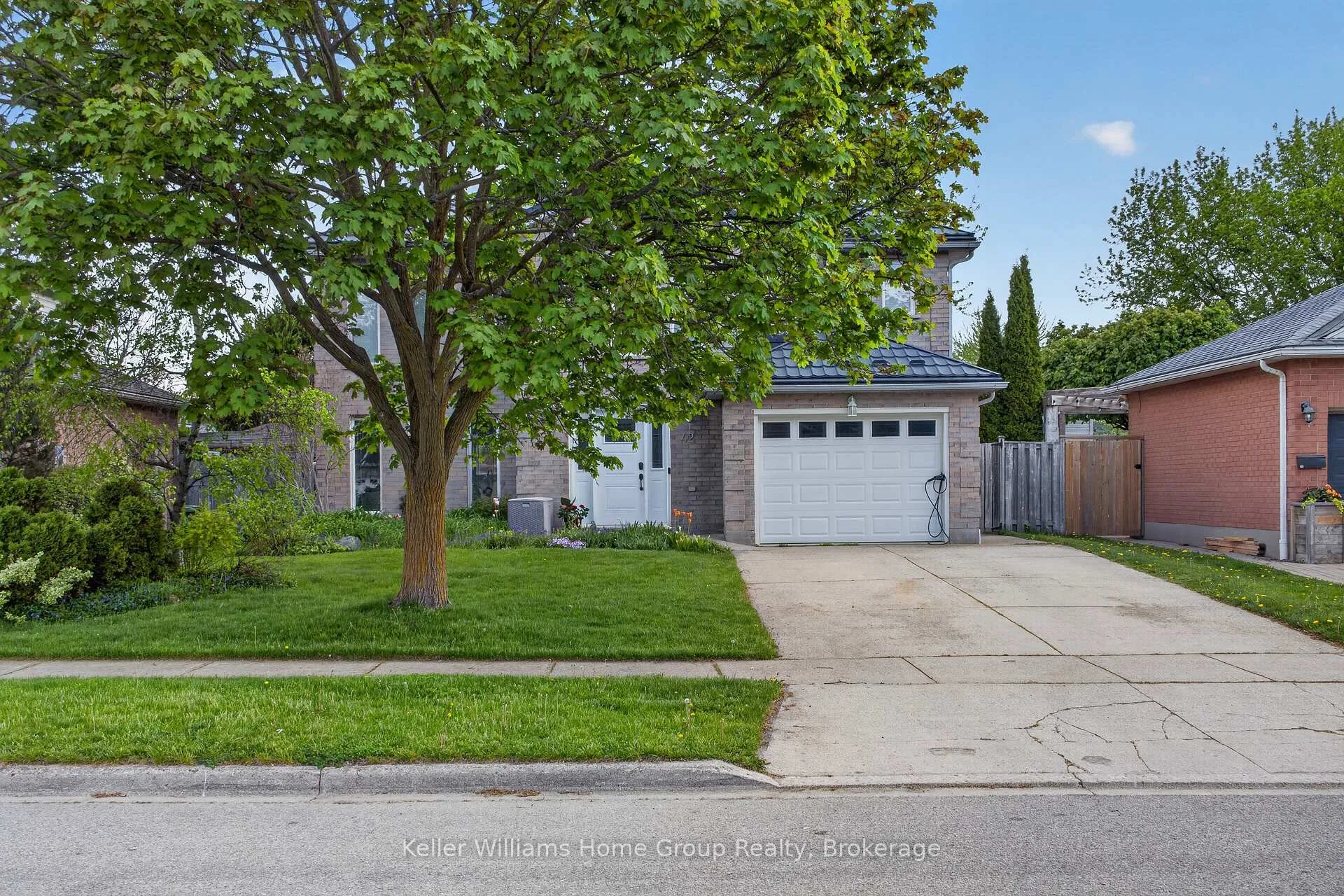 Photo 2 of 42 Freshmeadow Way, Guelph, Willow West/Sugarbush/West Acres — HOMEH