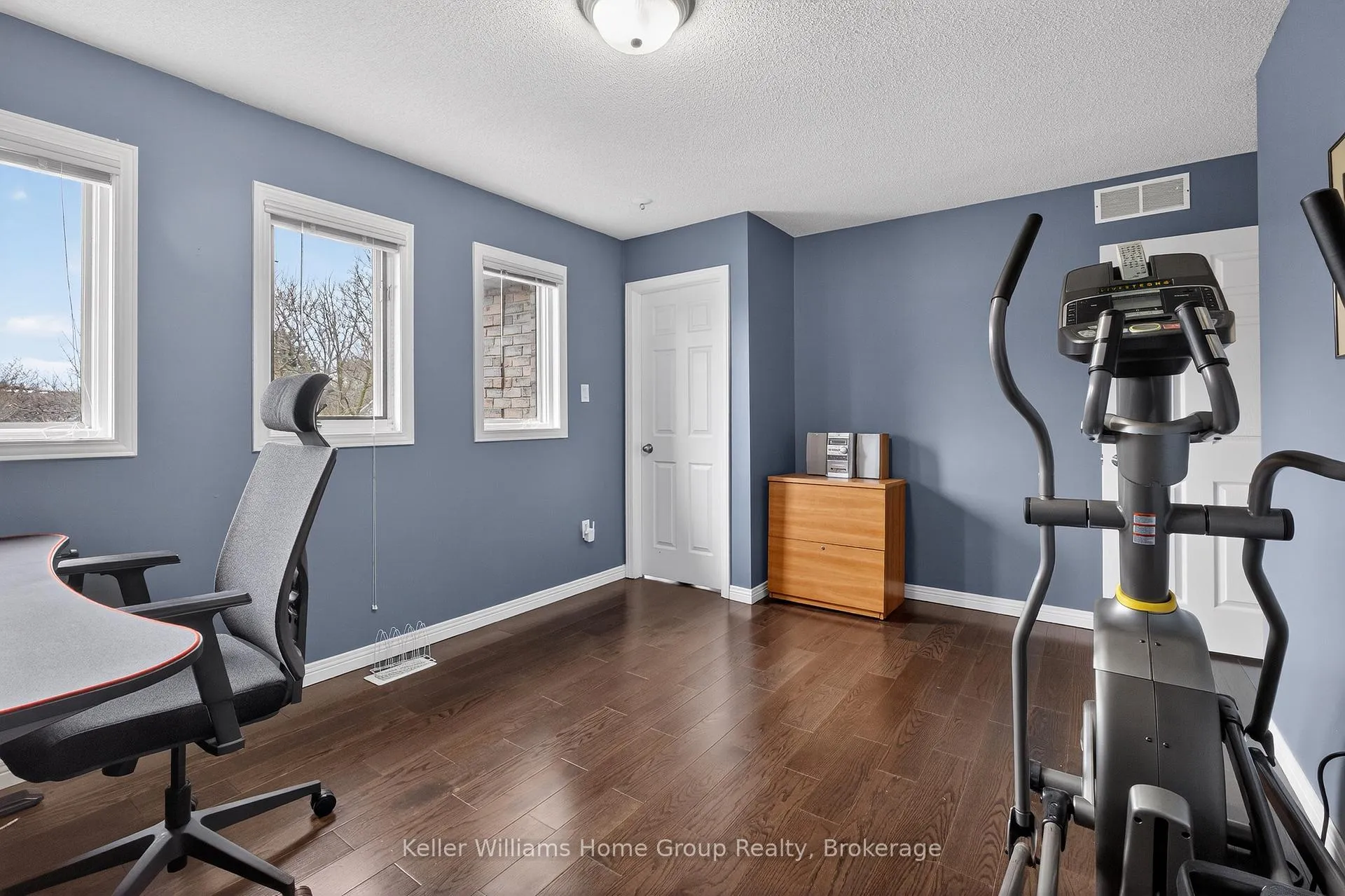 Photo 31 of 42 Freshmeadow Way, Guelph, Willow West/Sugarbush/West Acres — HOMEH