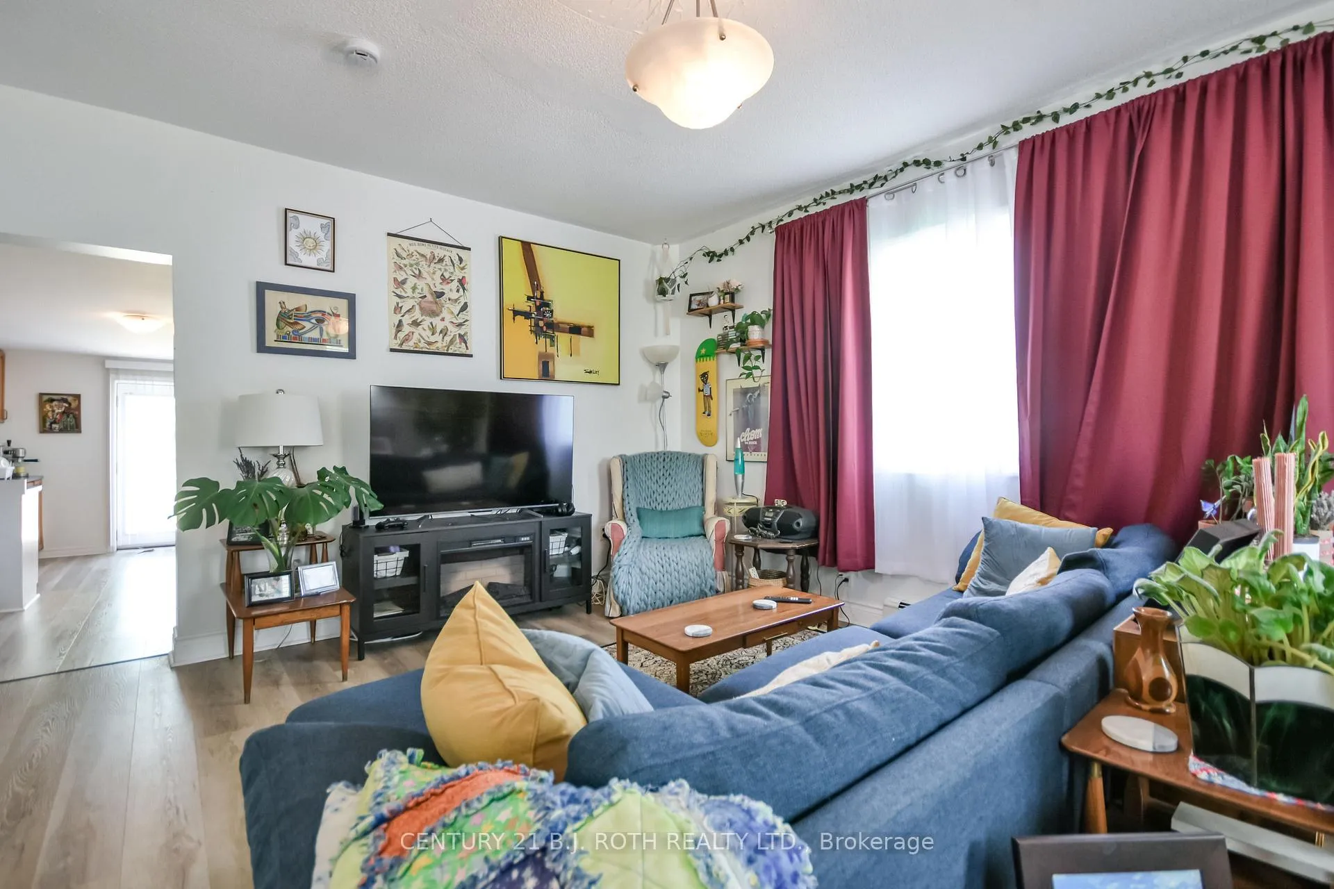 Photo 7 of 198 Barrie Road, Orillia — HOMEH