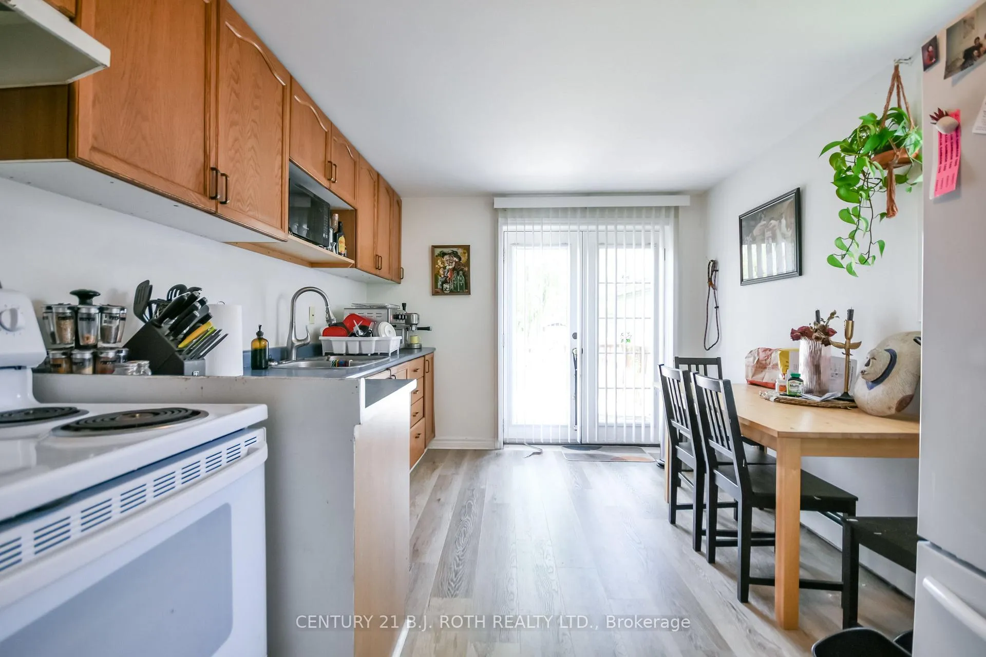 Photo 11 of 198 Barrie Road, Orillia — HOMEH