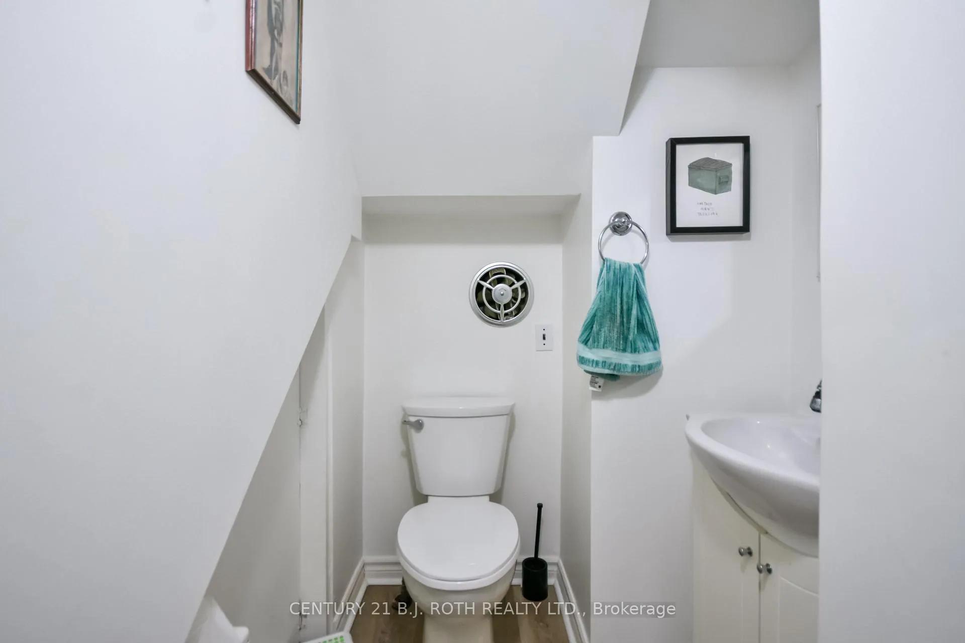 Photo 14 of 198 Barrie Road, Orillia — HOMEH
