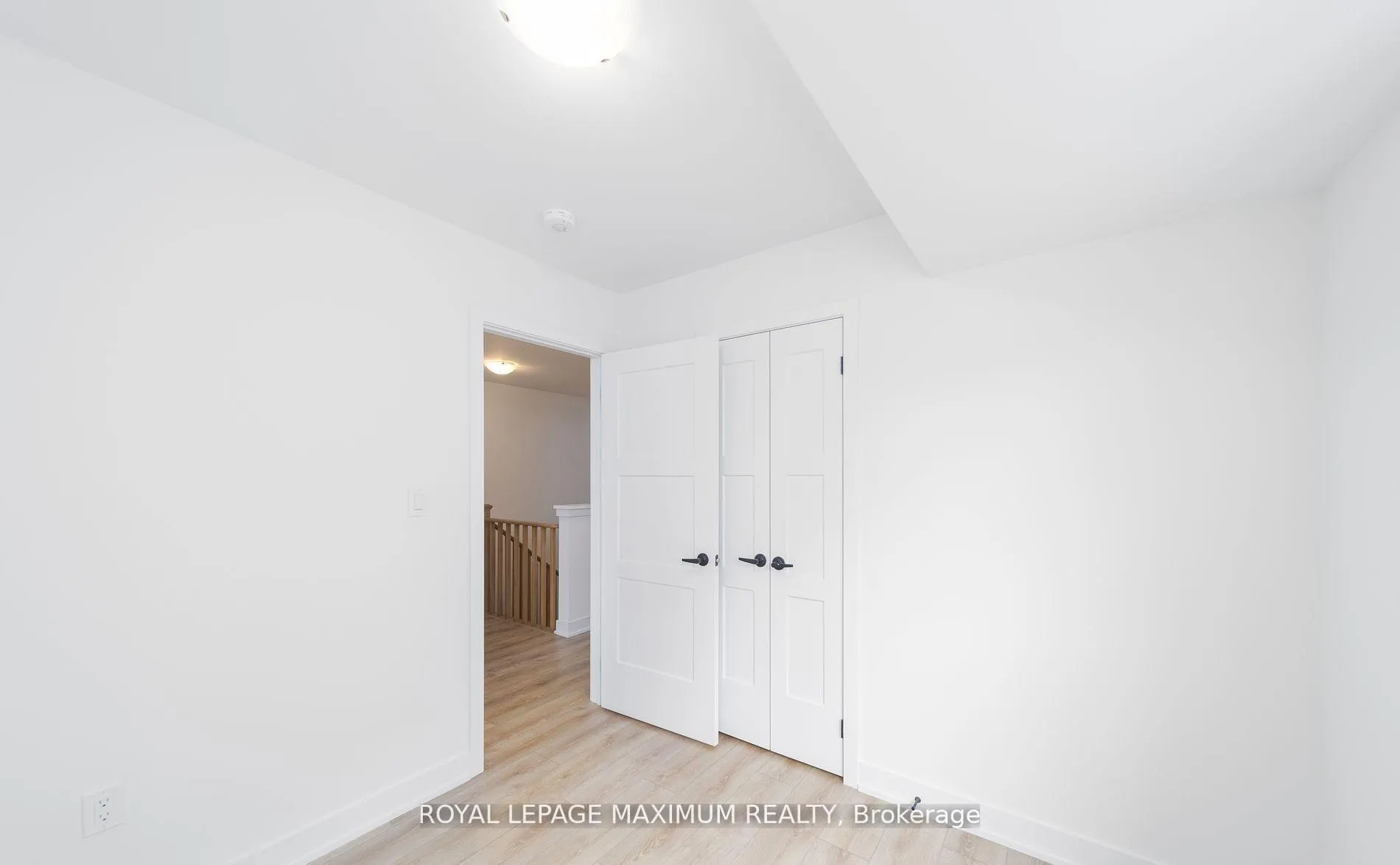 Photo 16 of Unit 4, 32 Wagon Lane, Barrie, Innis-Shore — HOMEH