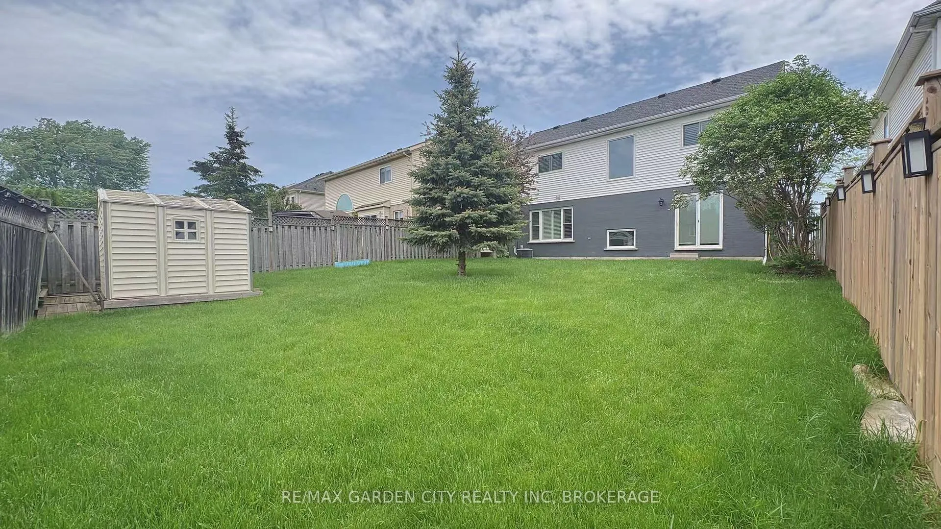 Photo 27 of 43 Westland Street, St. Catharines, Rykert/Vansickle — HOMEH