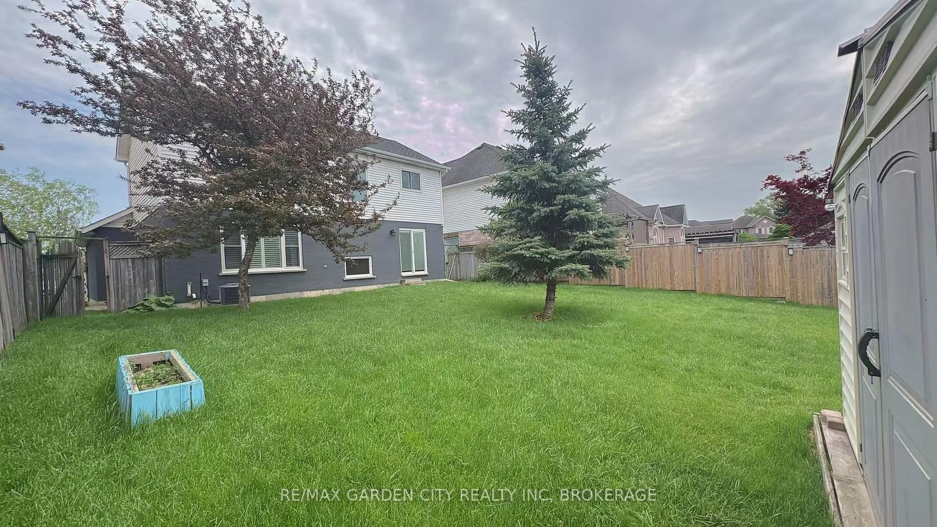 Photo 28 of 43 Westland Street, St. Catharines, Rykert/Vansickle — HOMEH