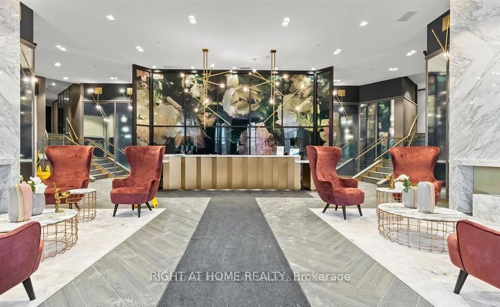 Photo 2 of Unit 101, 405 Dundas Street W, Oakville, Glenorchy — HOMEH